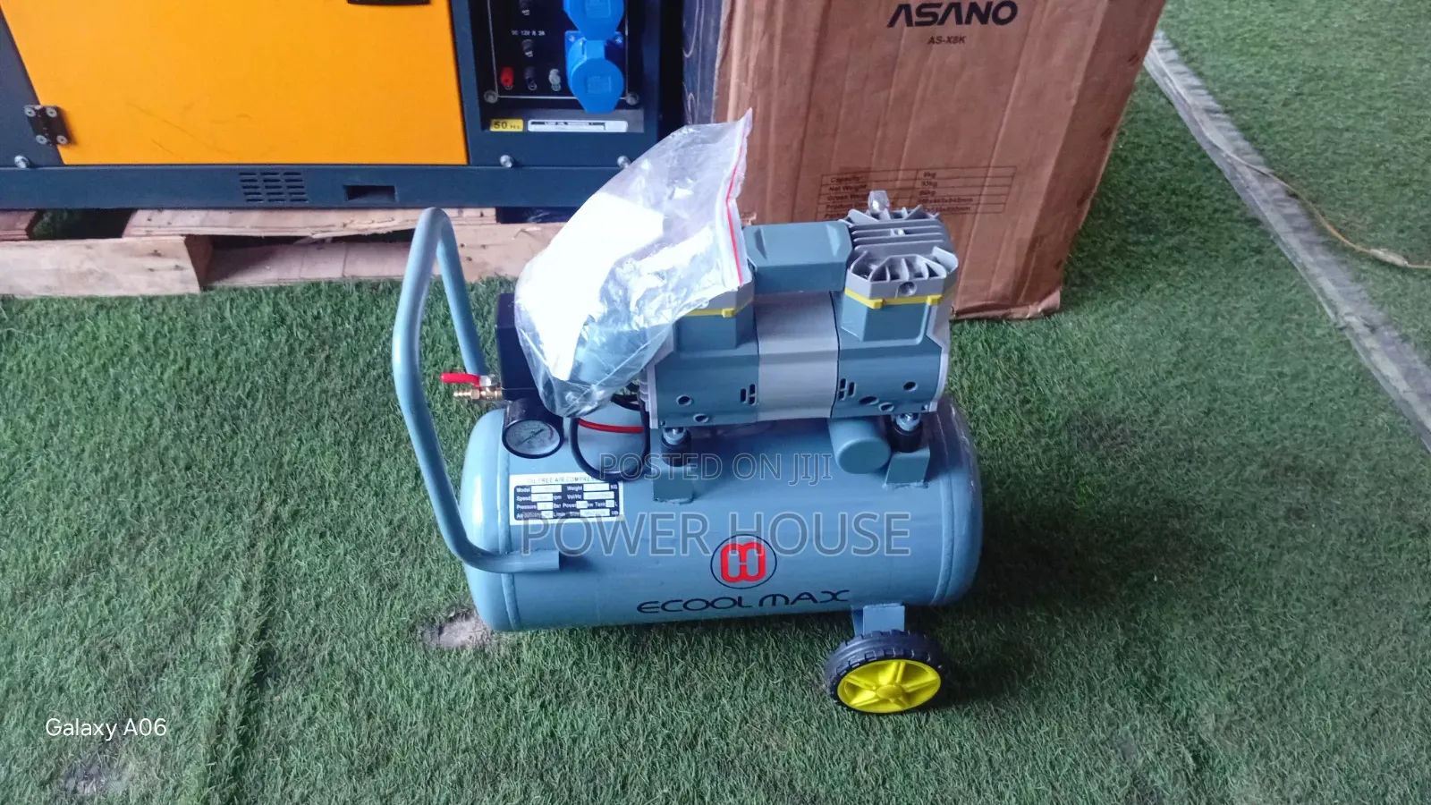 Industrial ECOOLMAX Oil-Free Air Compressor Long-Lasting Performance