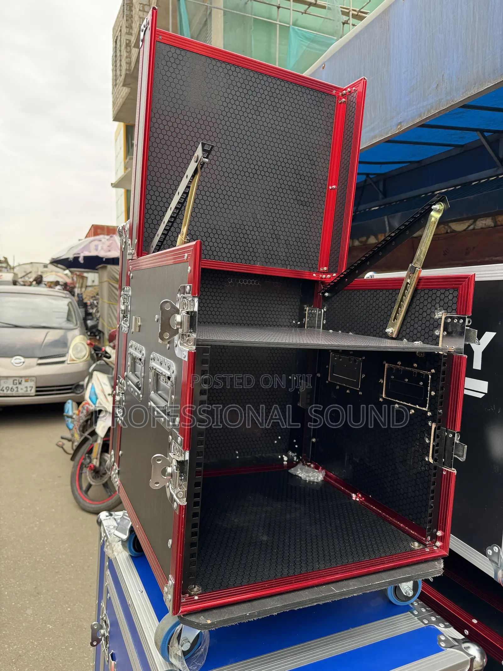 Professional 12U 3doors Amplifier Rack Flight Case