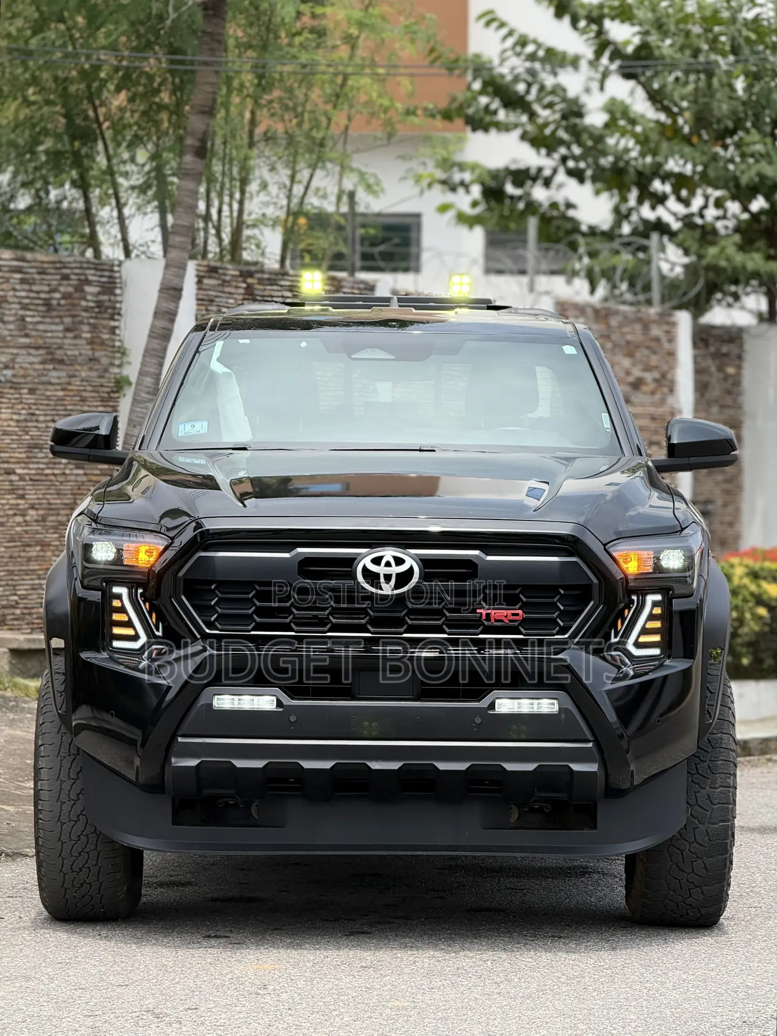 Toyota Tacoma TRD Off-Road Double Cab 4WD 5.0 ft. SB (Automatic) 2025