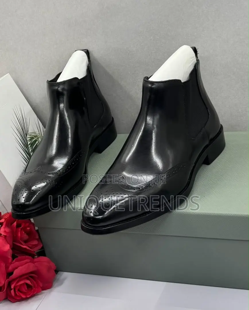 Berluti Leather Brogue Chelsea Boots (Black)