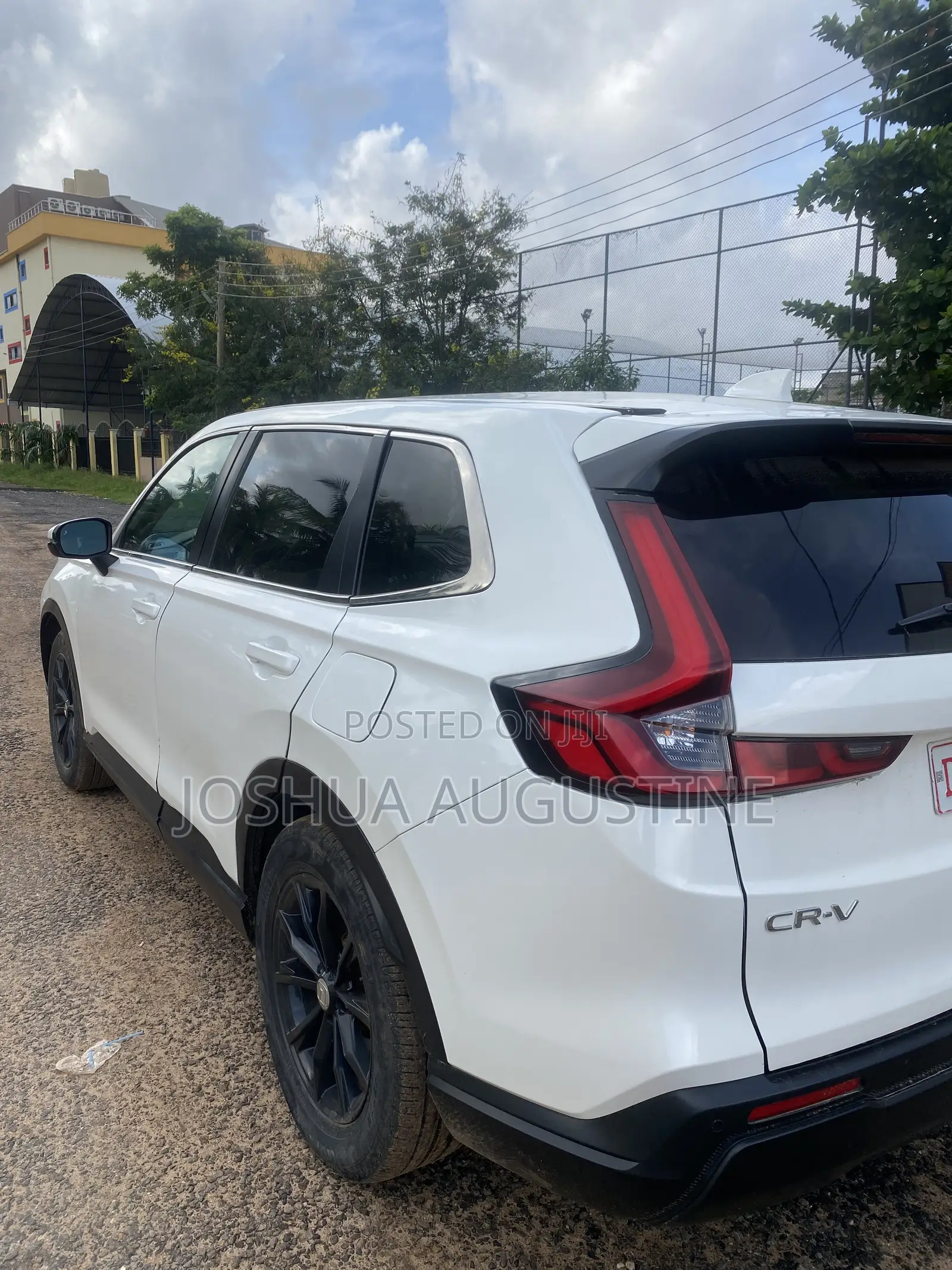 Honda CR-V 2023 White