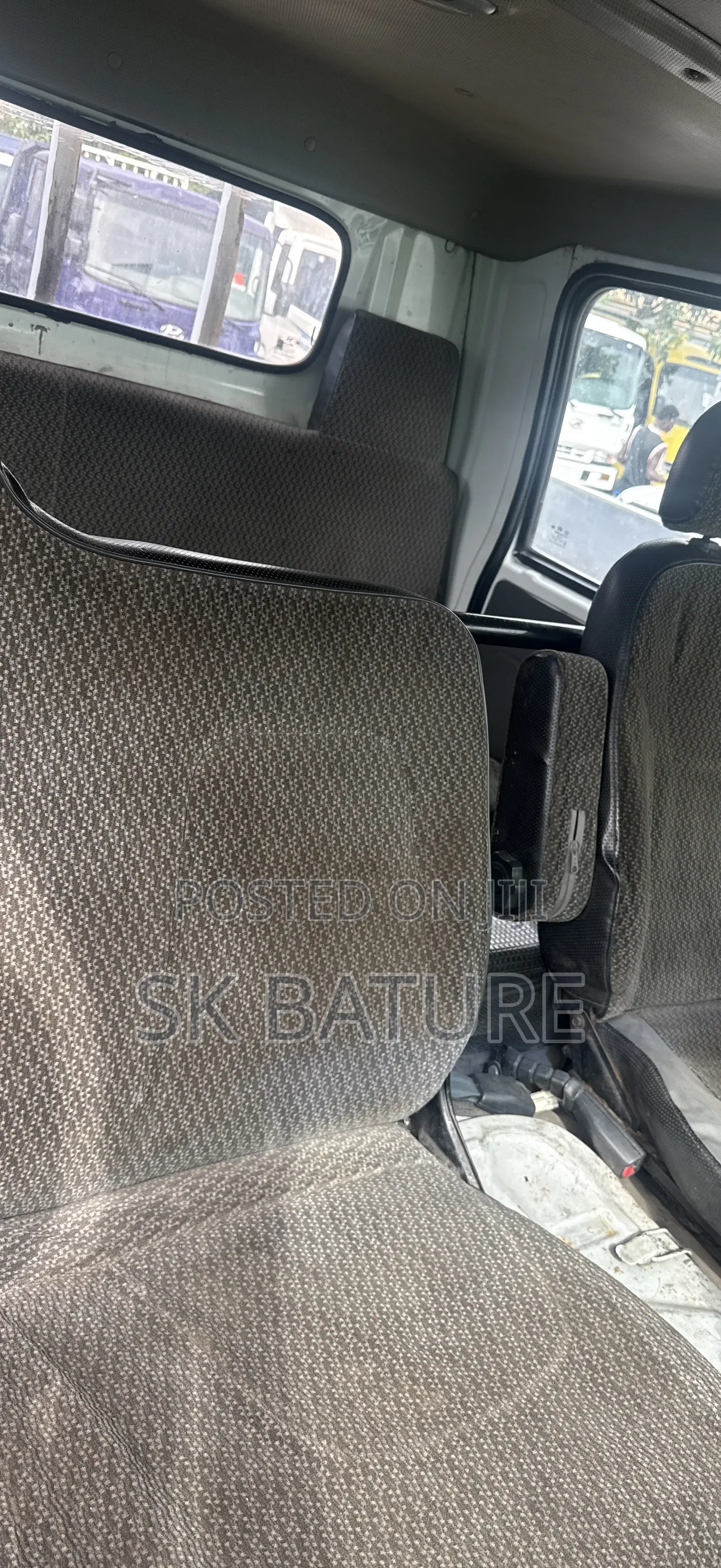 Hyundai Mighty Double Cabin