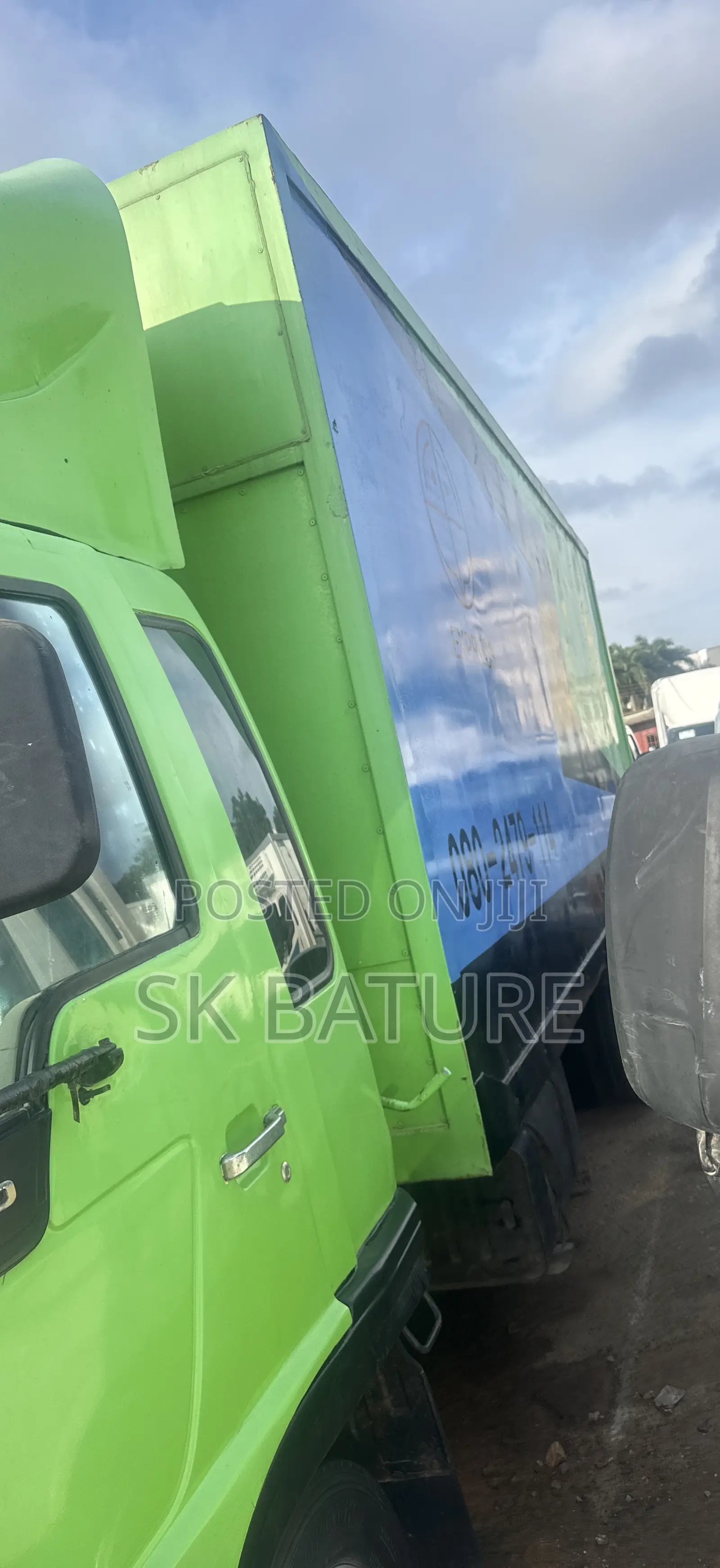 Kia Rhino Container