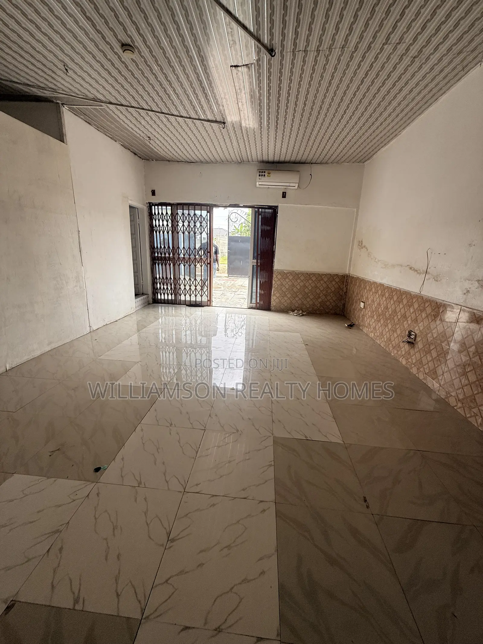 1bdrm Apartment in Hfc Estate Area, Spintex for rent