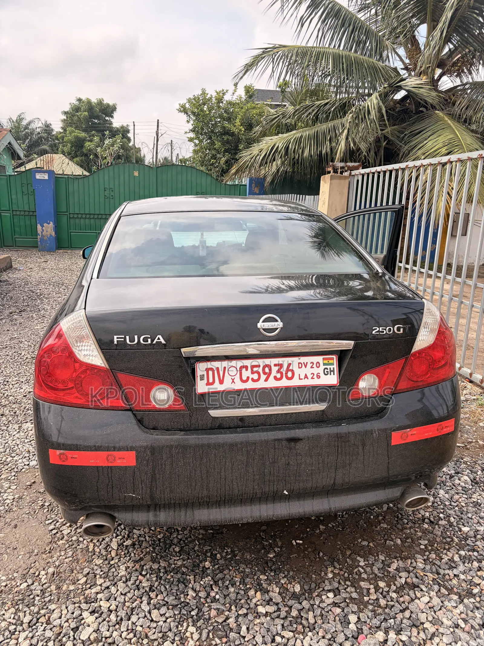 Nissan Fuga 2009 Black