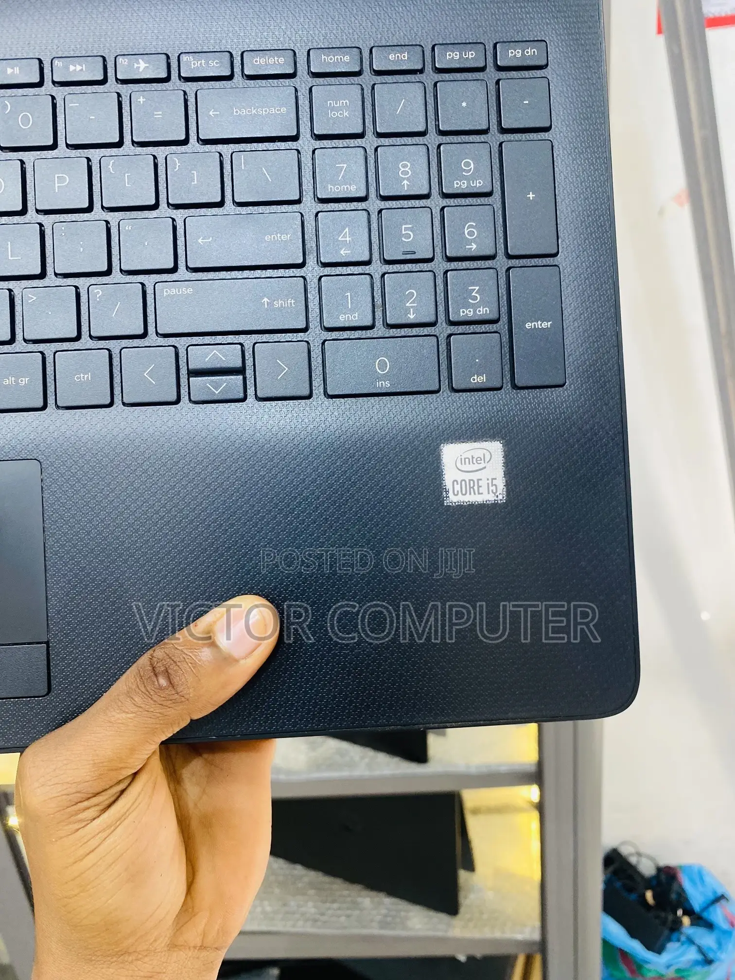 Laptop HP 15-da2933nia 8GB Intel Core i5 SSD 512GB