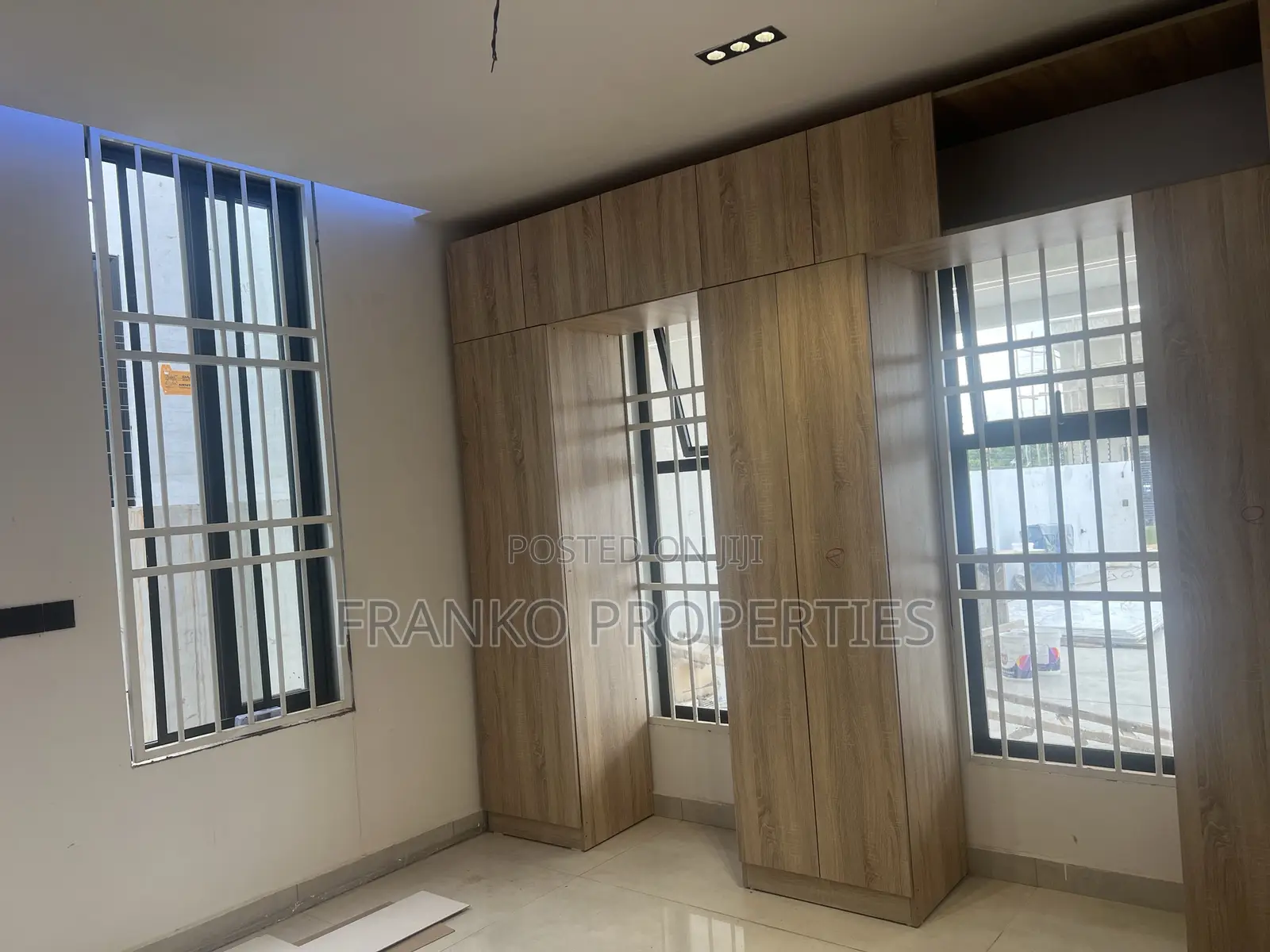 3bdrm House in Franko Properties, School Junction for sale