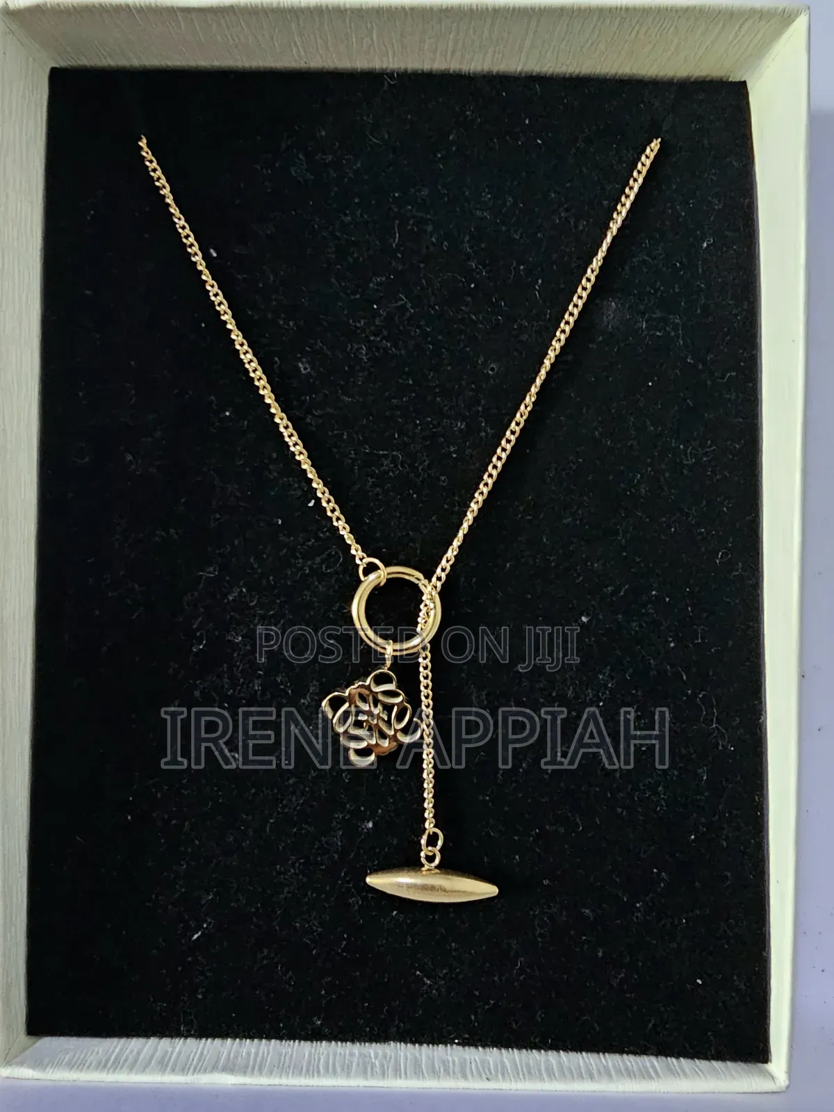 Flattering Ladies Necklaces
