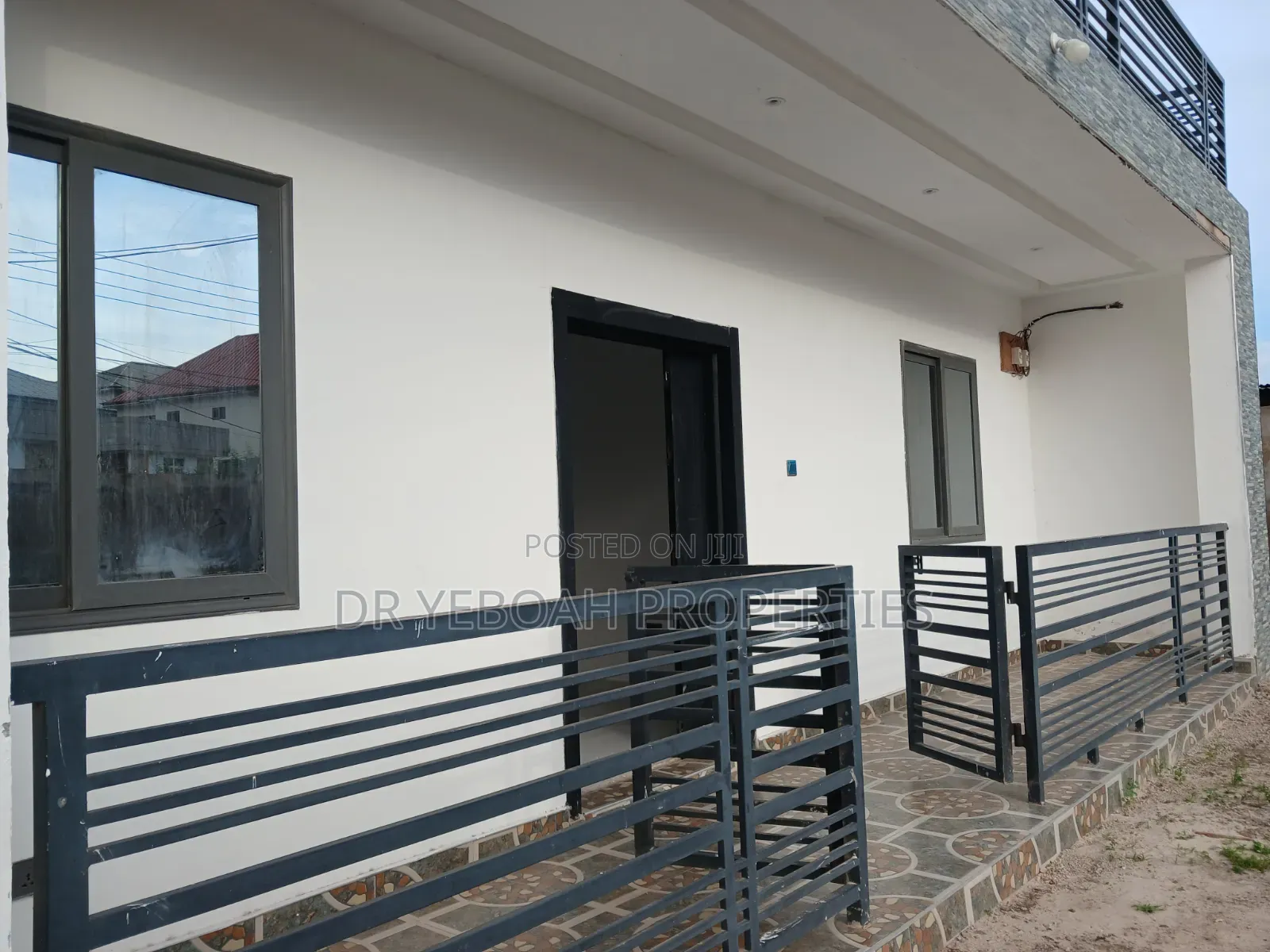 2bdrm Apartment in Spintex Palace Mall, Baatsona Total for rent