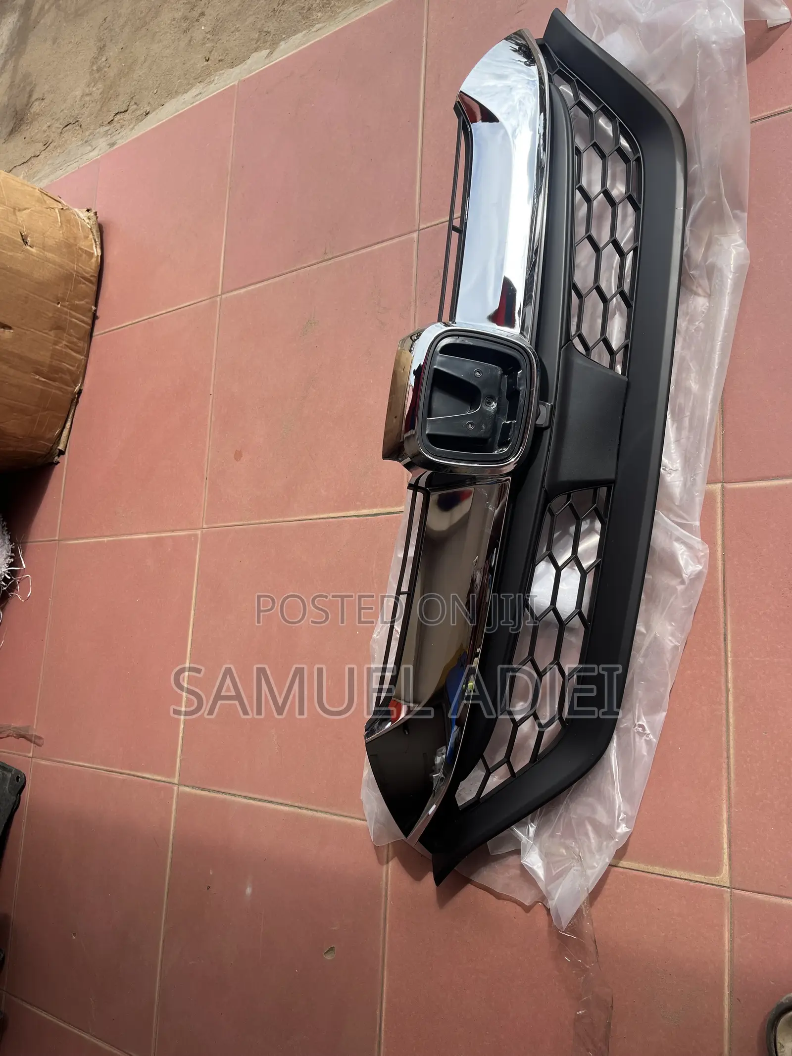 Honda CR-V 2017 to 2019 Front Shells/Grille.