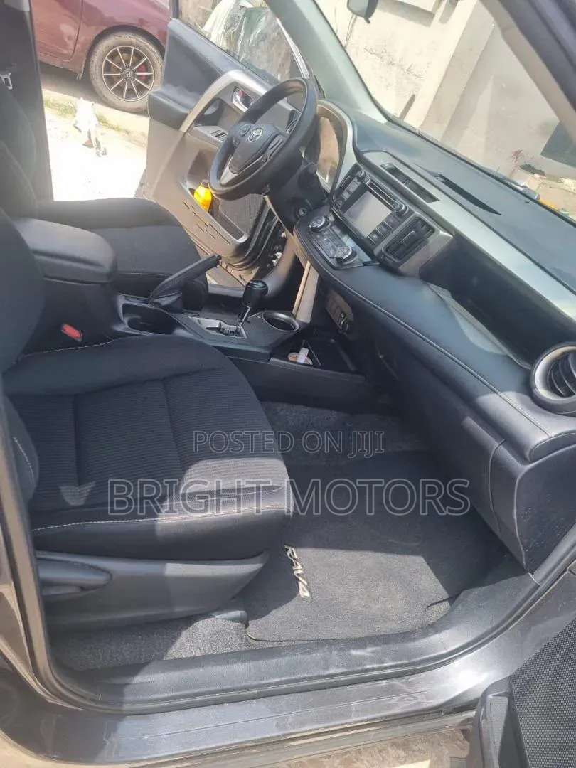 Toyota RAV4 2015 Black