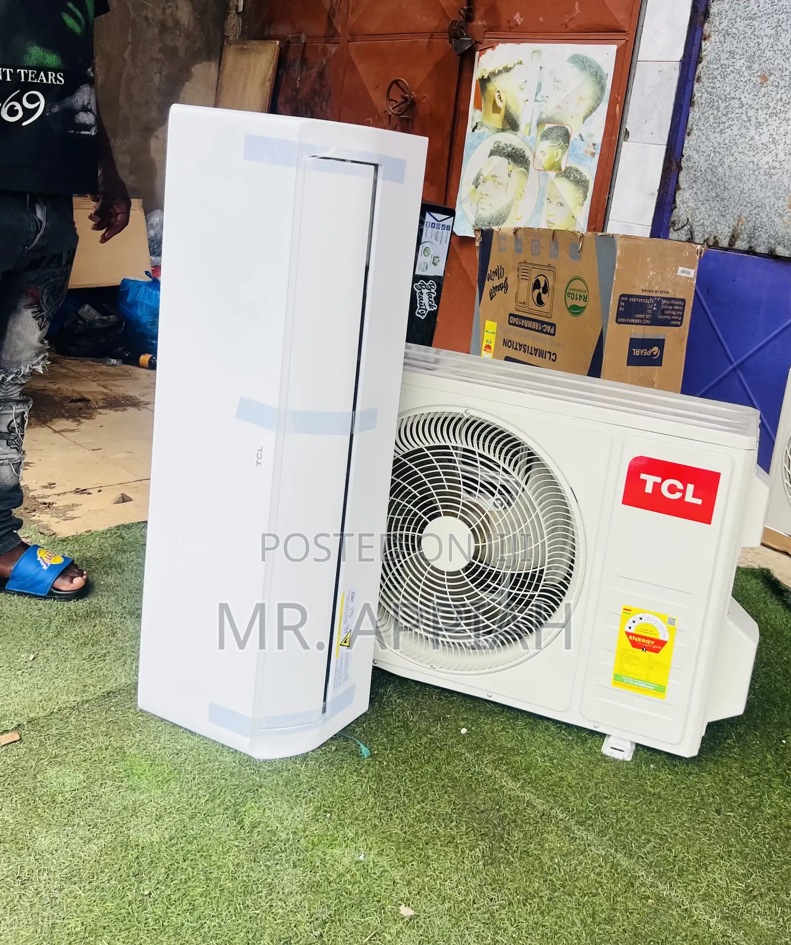 Super Sleek TCL 2.5hp Inverter Air Conditioner(White)
