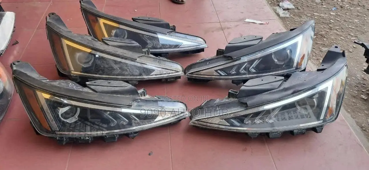 2020 Hyundai Elantra Headlight (Foreign Used – Premium OEM)