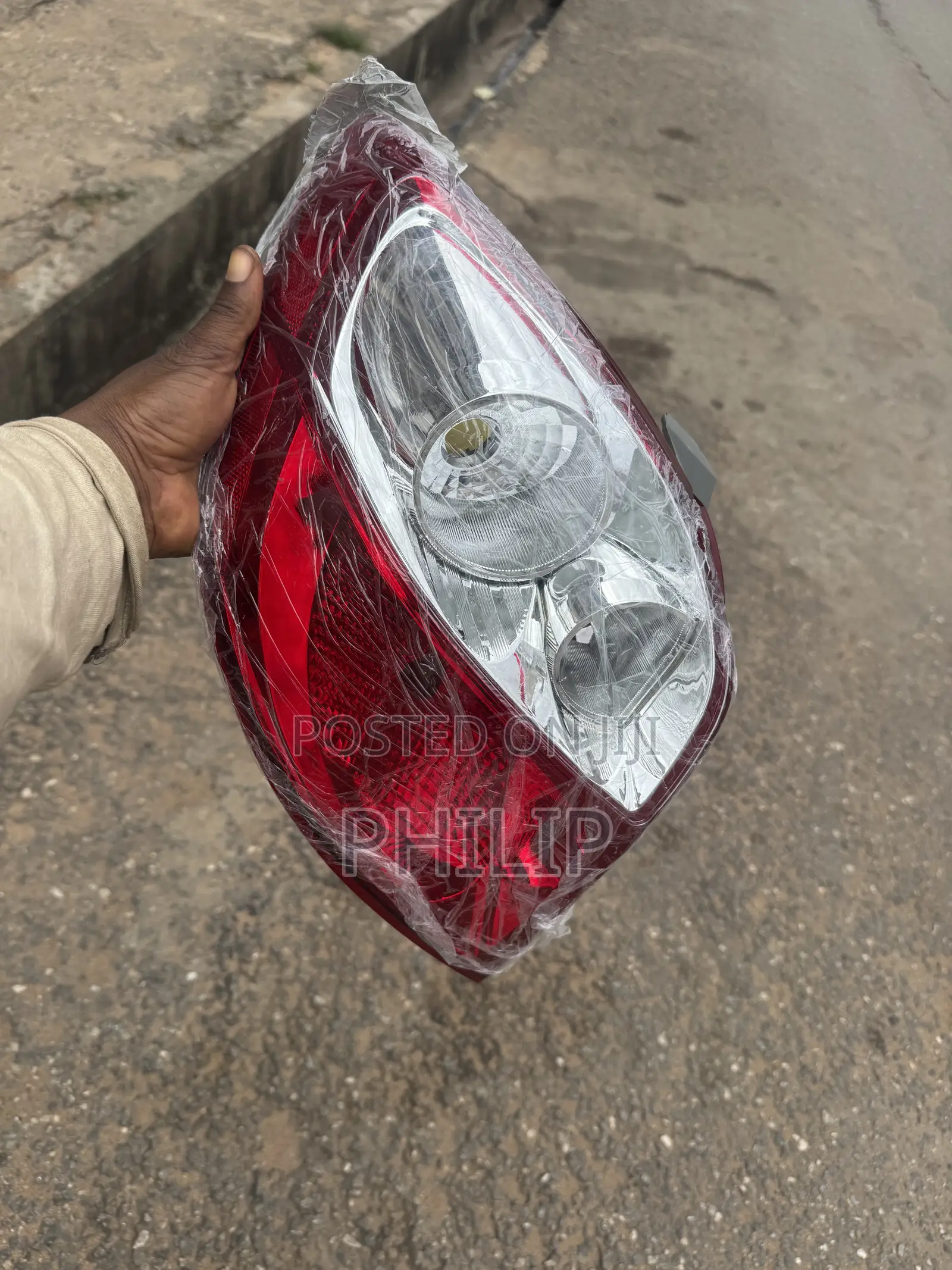 Toyota Matrix 2009 Tail Light