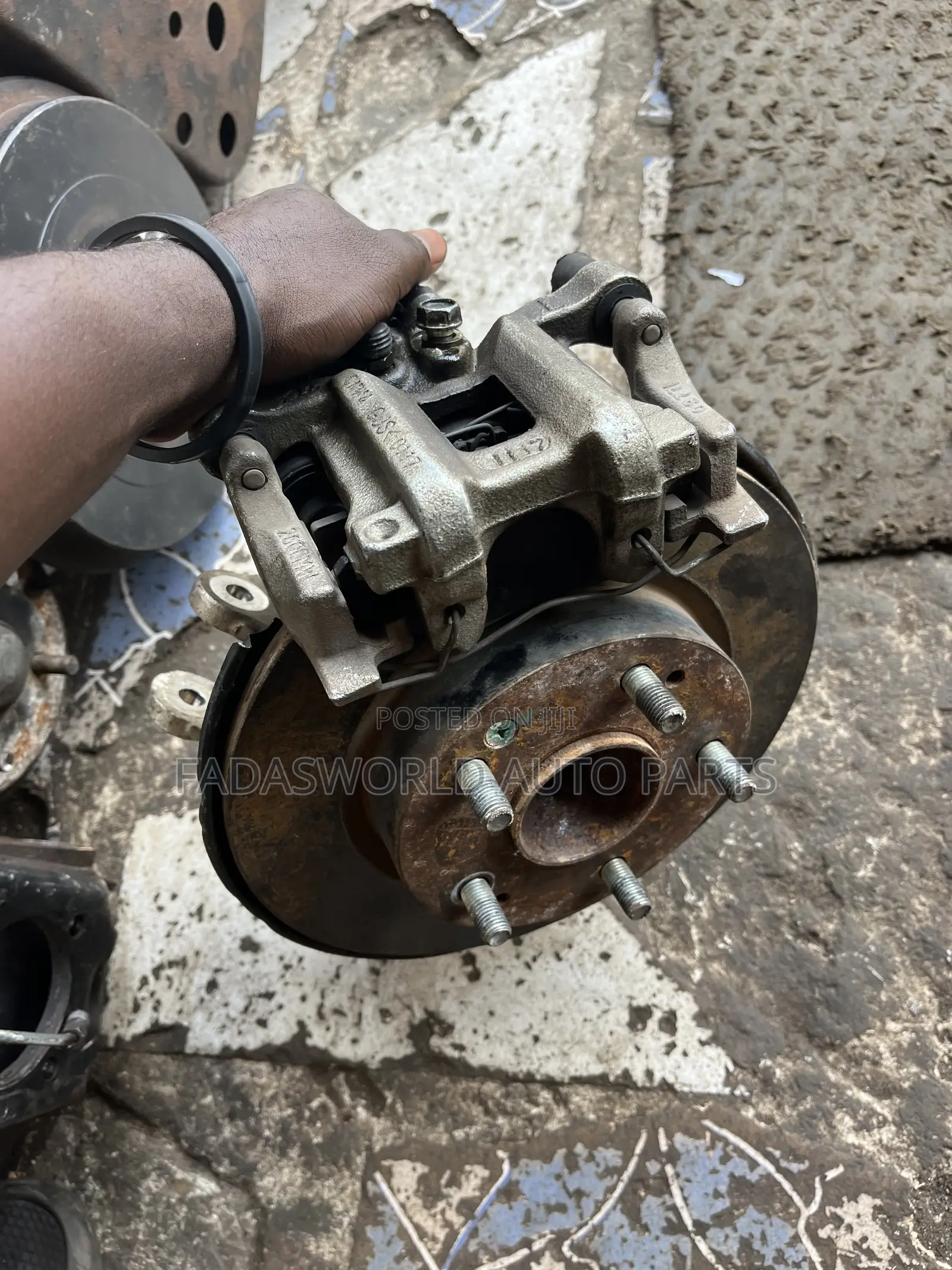 2016 Honda Civic Back Hub Complete