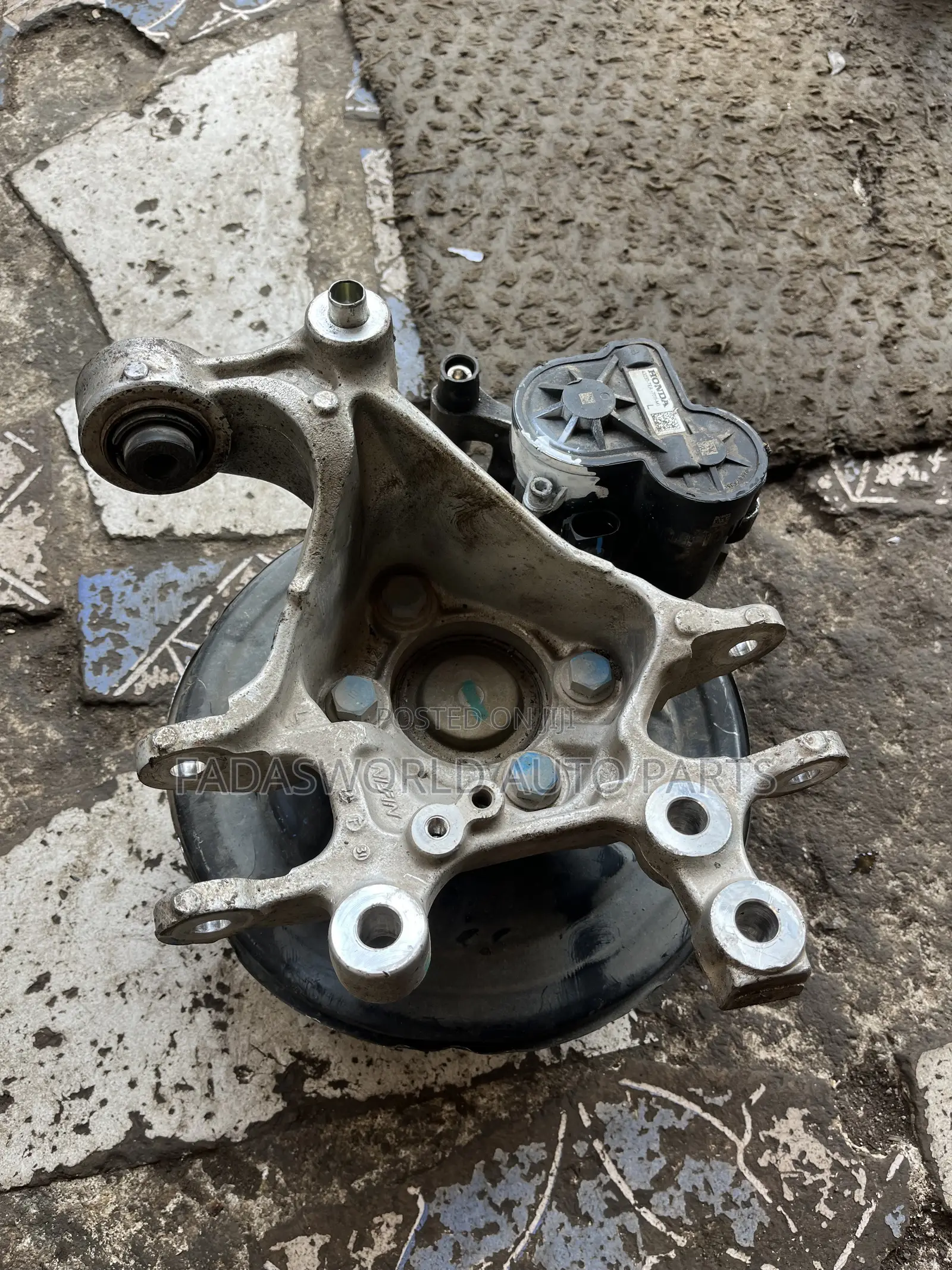 2016 Honda Civic Back Hub Complete