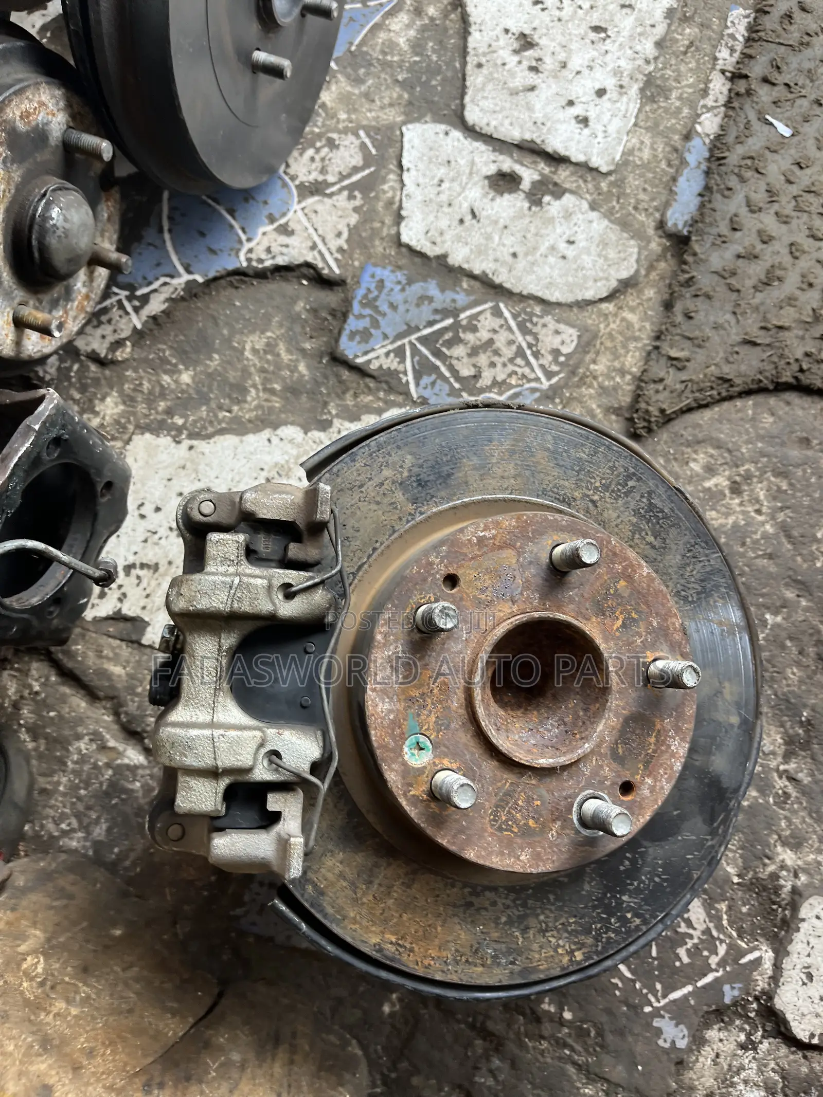 2016 Honda Civic Back Hub Complete