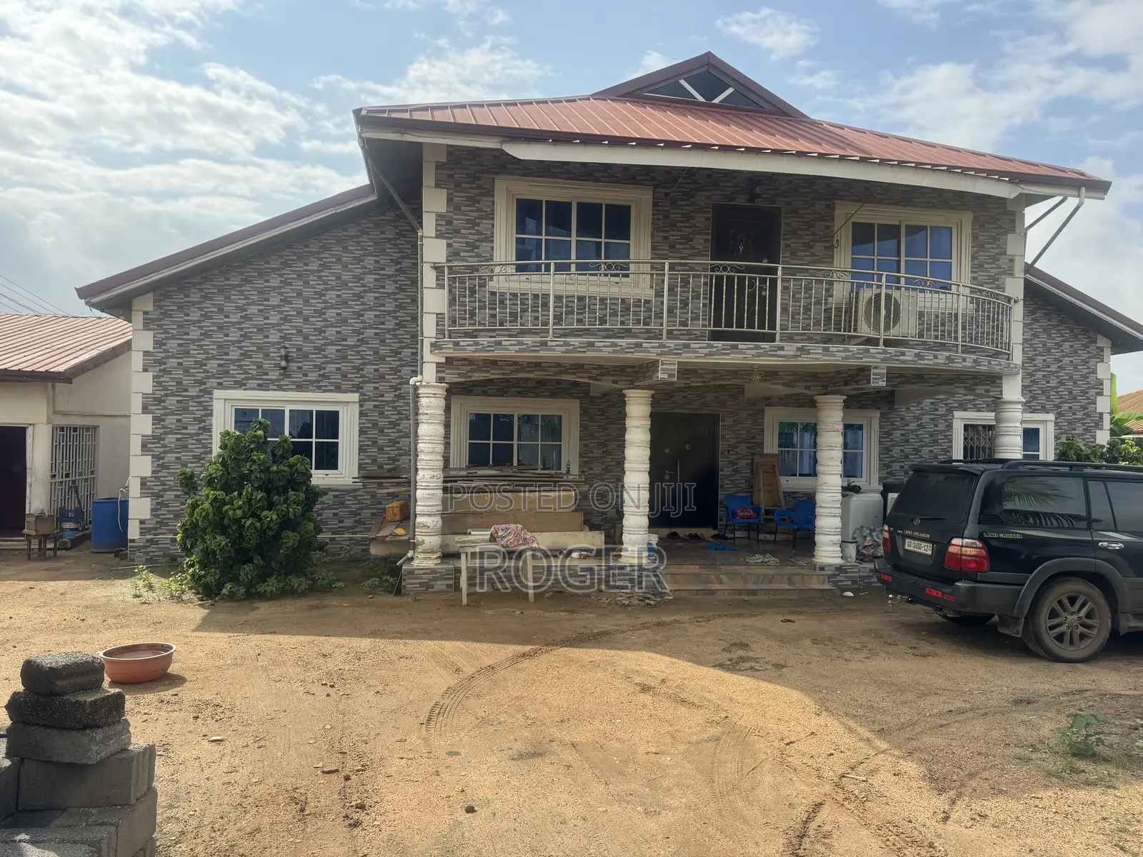 5bdrm House in Ablekuma for sale