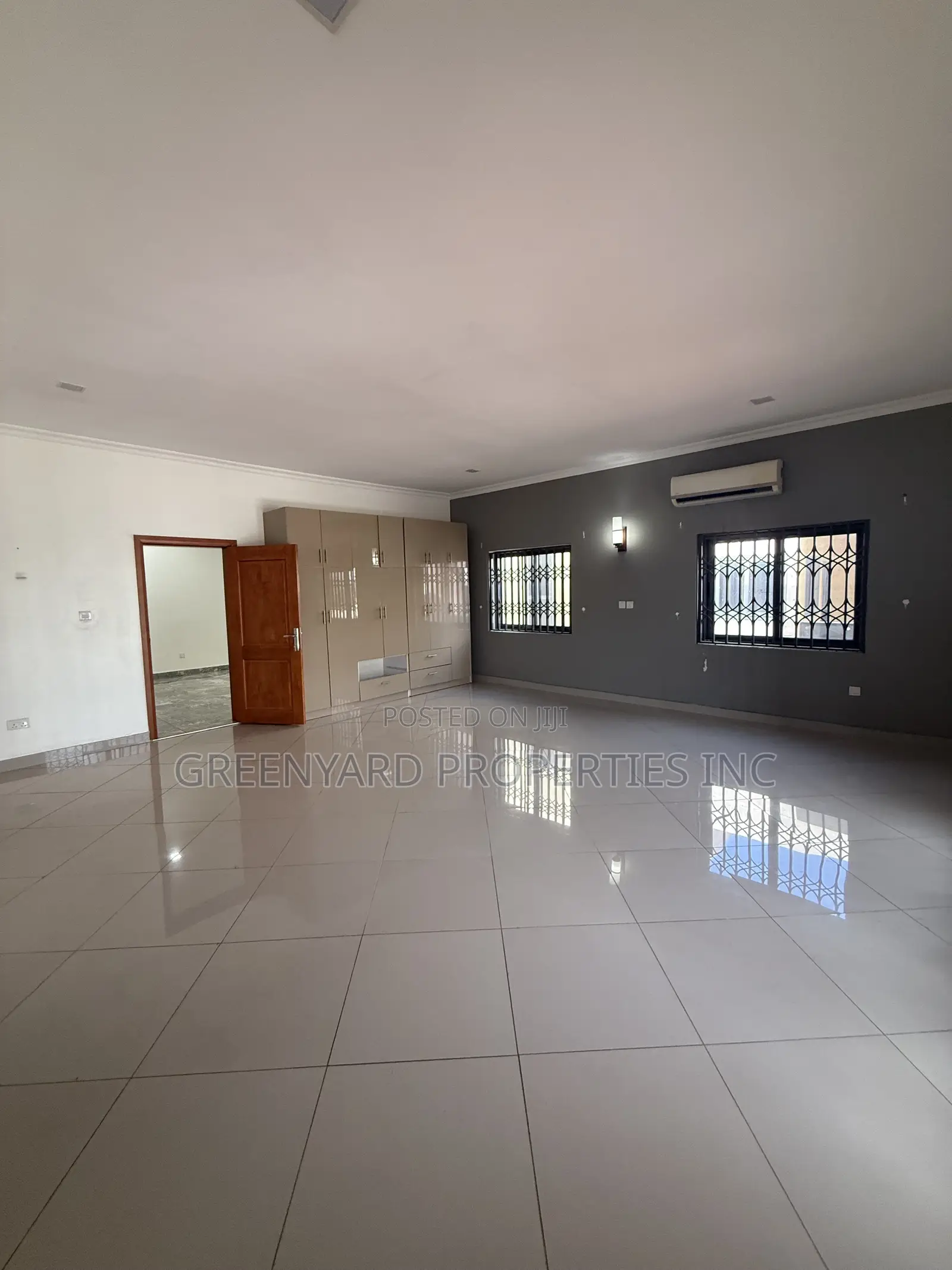 4bdrm House in A&C Mall, East Legon for rent