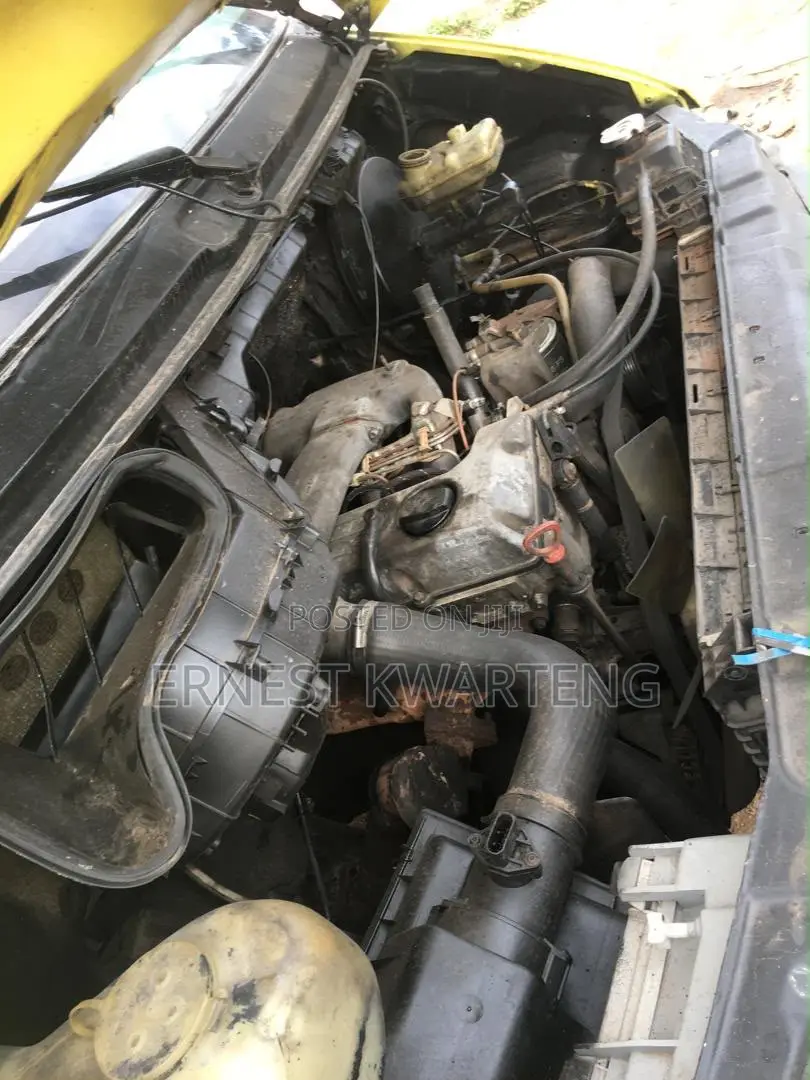 Mercedes-Benz Sprinter 2006 Yellow