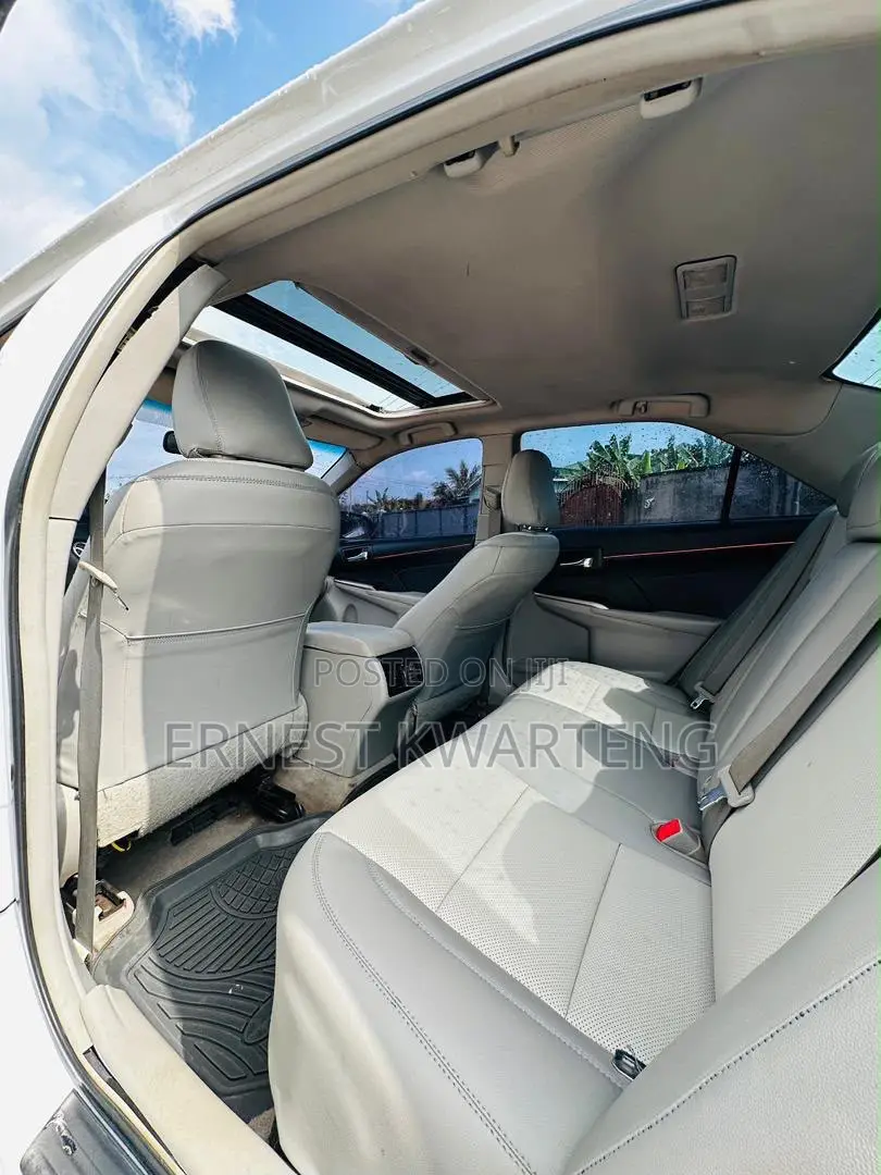 Toyota Camry 2014 Gray