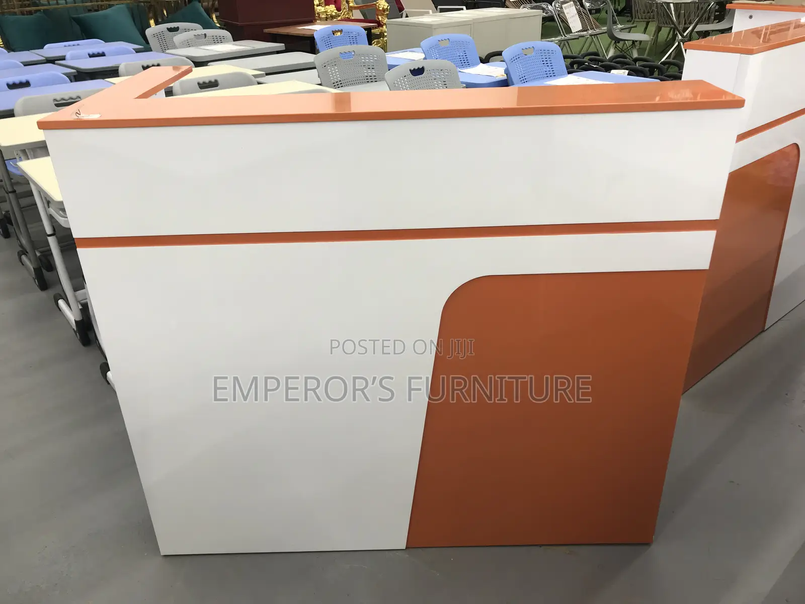 Elegant Reception Desk – Stylish W/O Front Office Counter With Storage