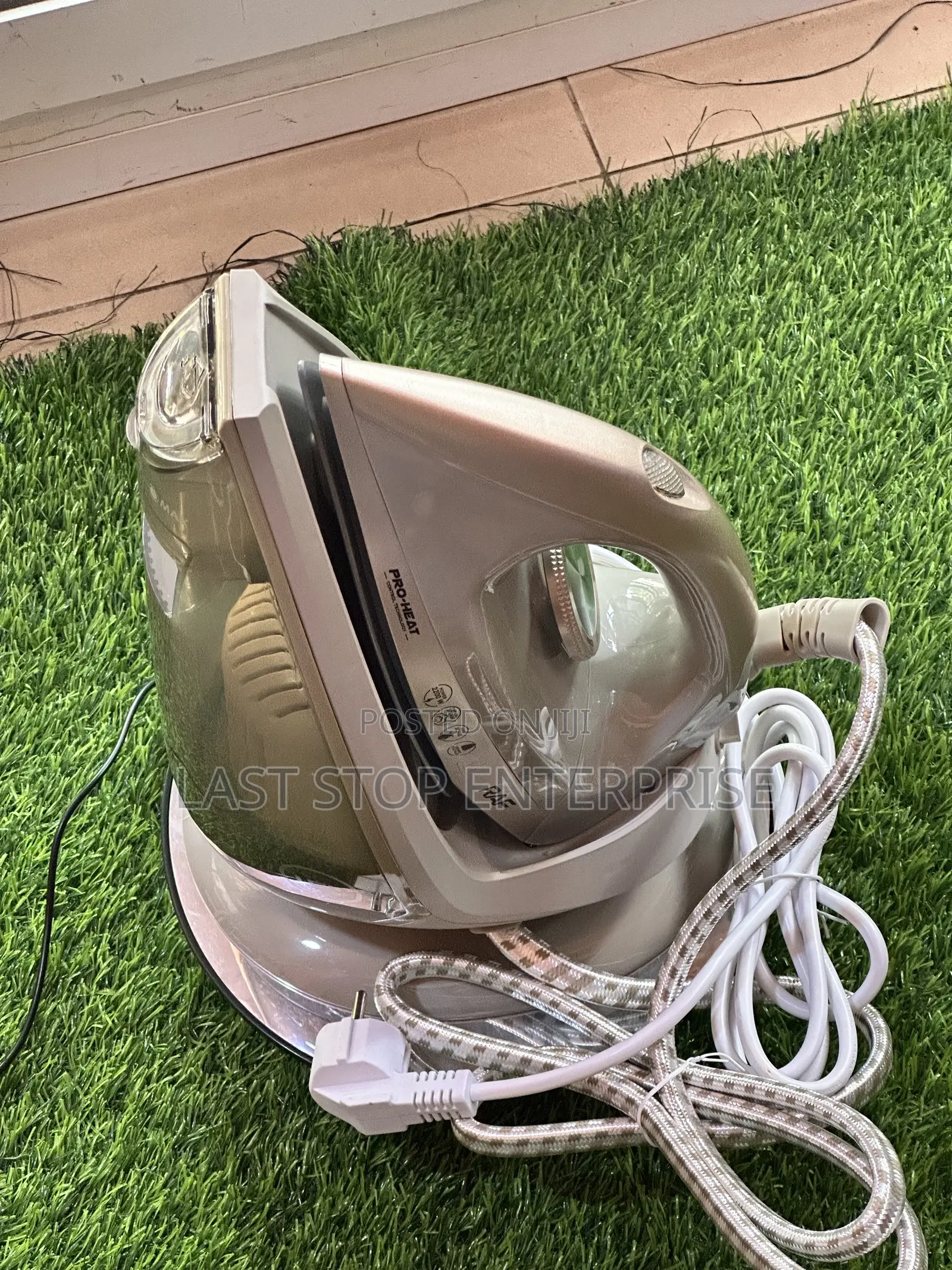 Quality and Classic Steam Iron