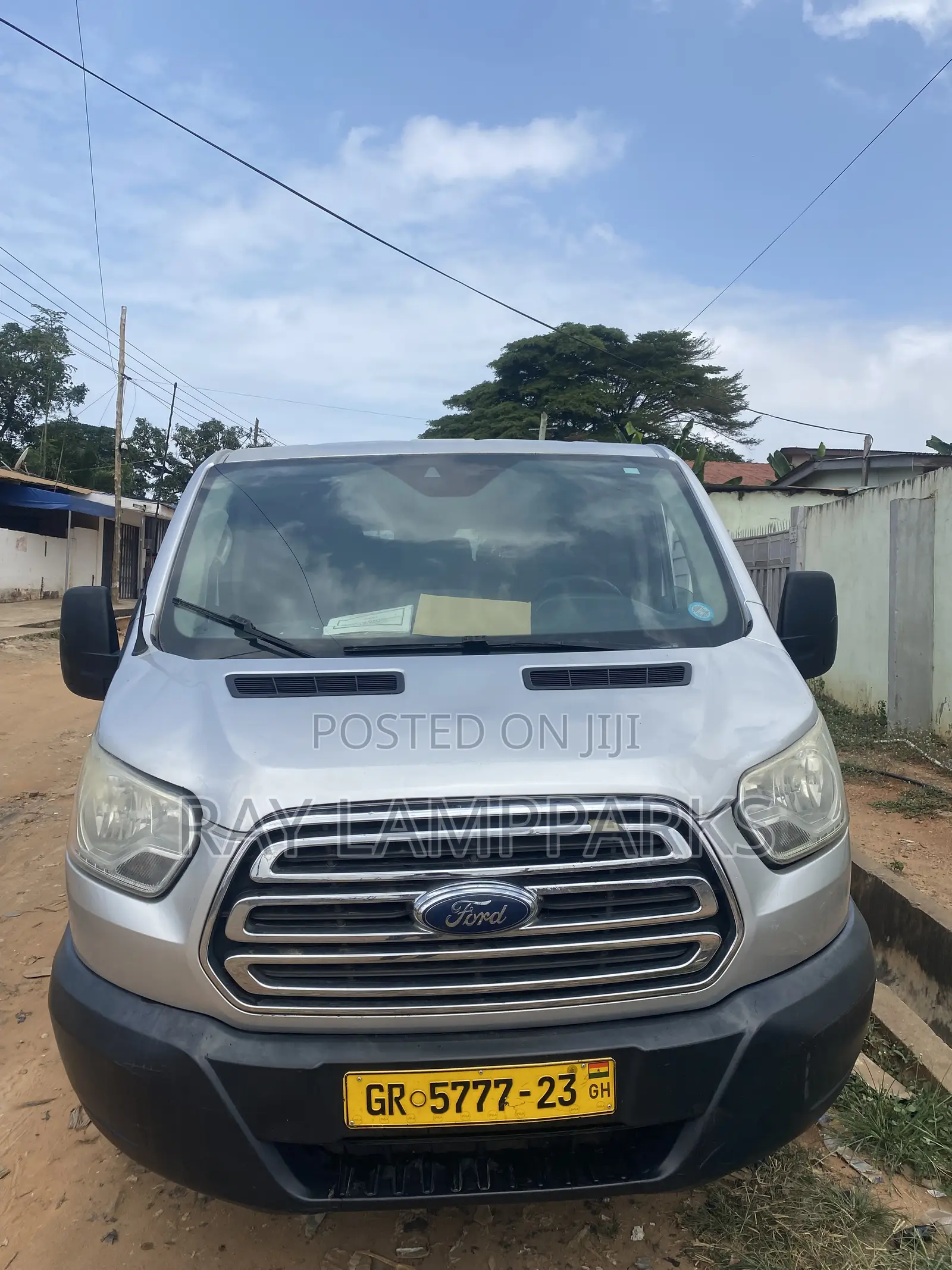 Ford Transit-350 2017 Silver