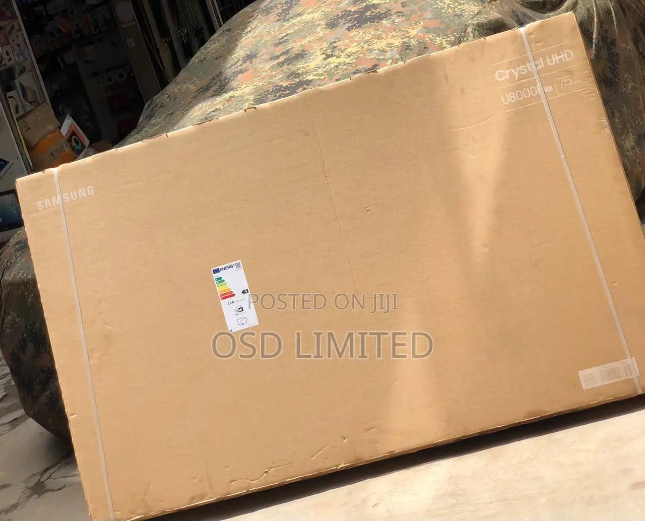 Lifelike Colors With Crystal UHD Technology