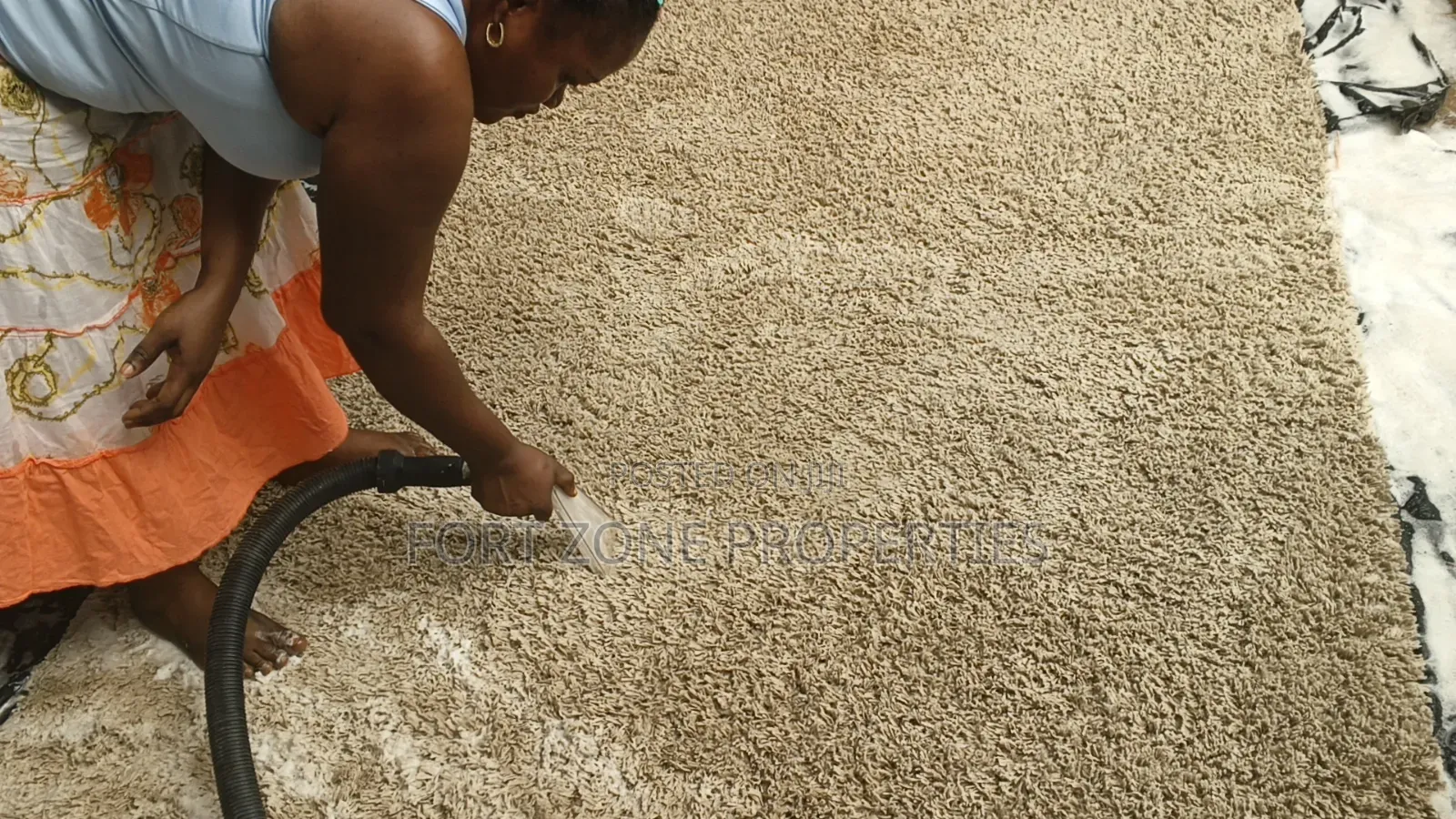 Kumasi and Accra Sofa,carpets and Mattresses Cleaning