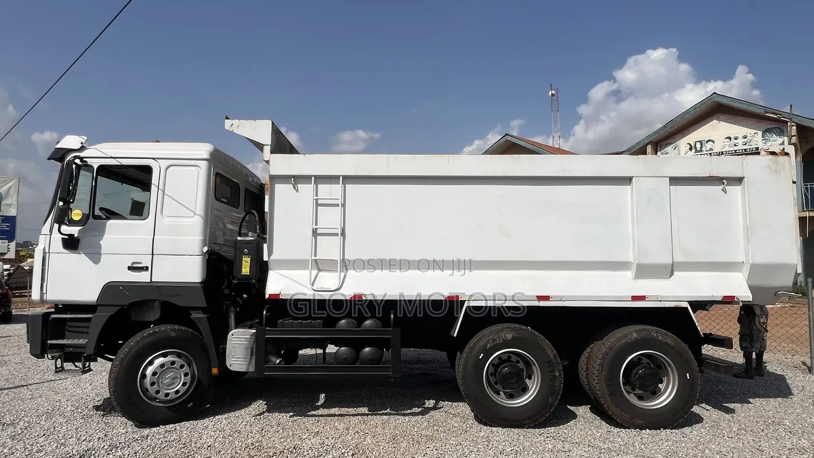 Used Dump Truck