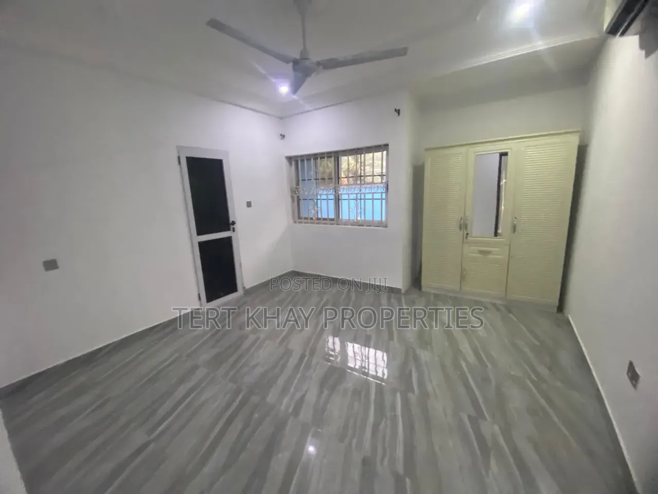 5bdrm House in Haatso, ECOMOG for sale