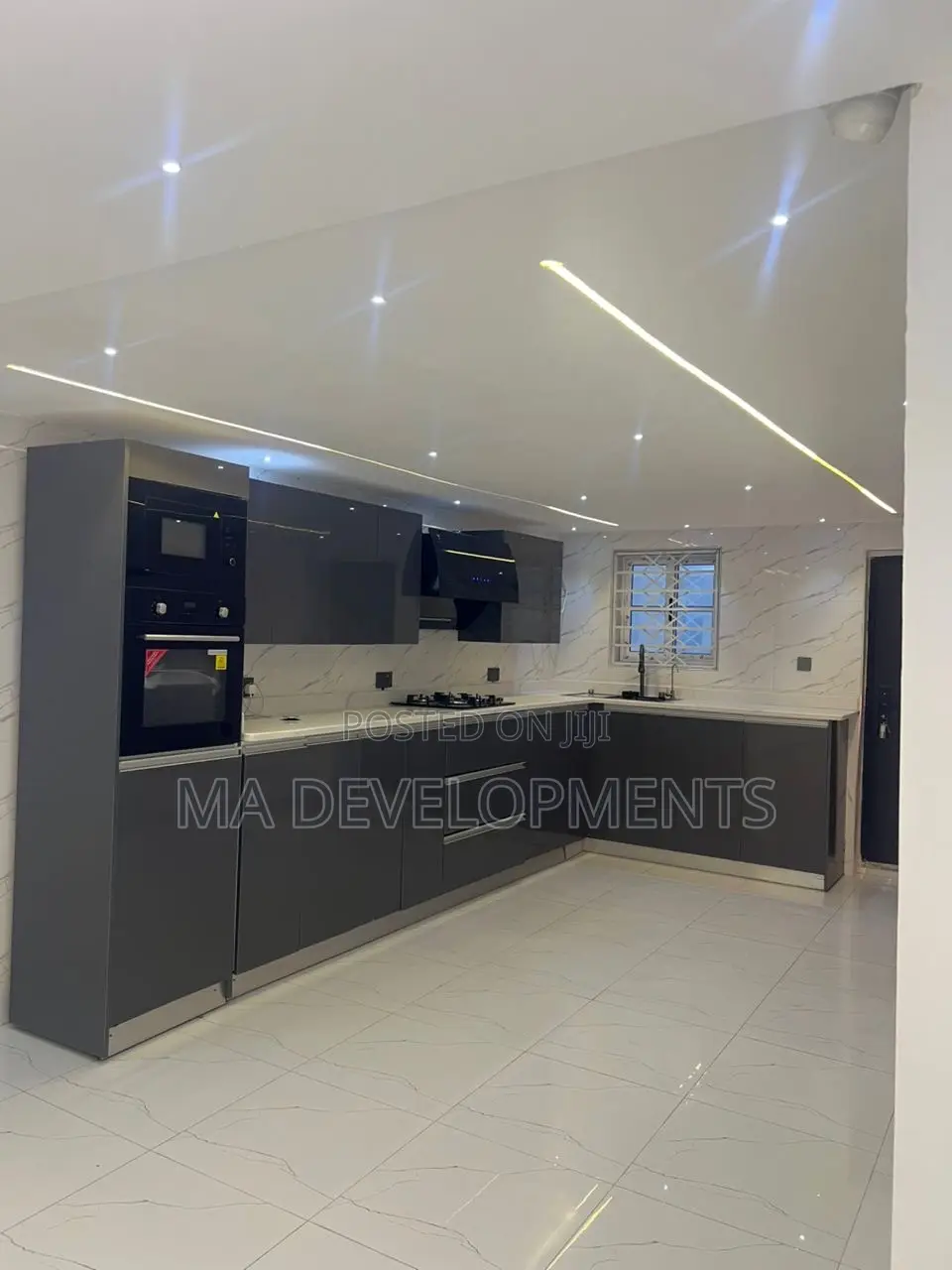 3bdrm House in Madev Realty, Amasaman for sale