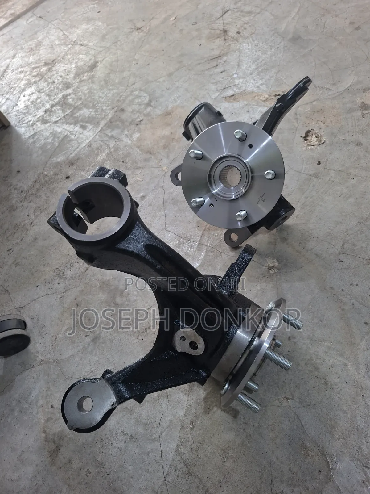 CRV Front Hub 2017,2018,2019,2020,2021,2022 OEM