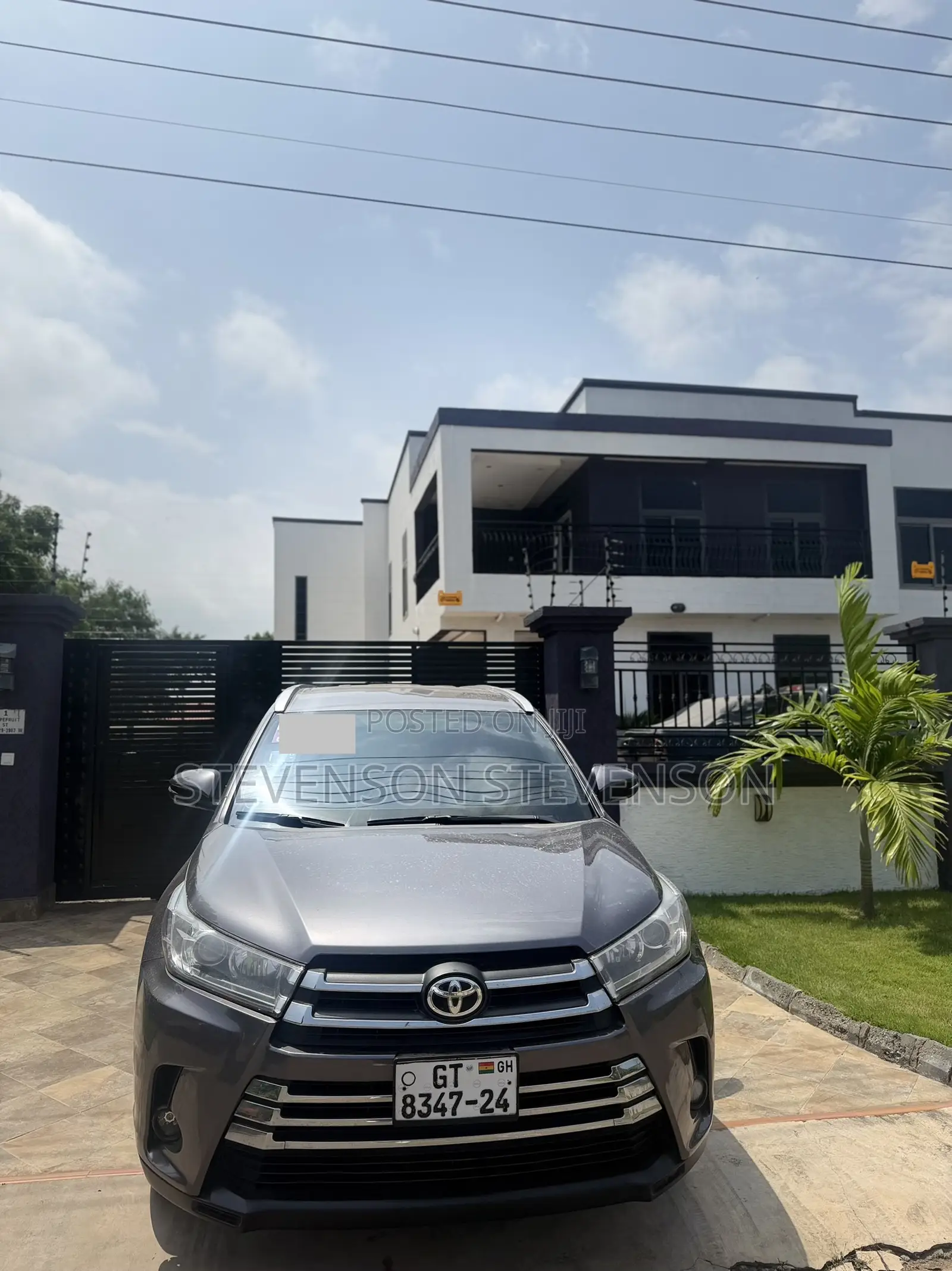 Toyota Highlander LE V6 4x4 (3.5L 6cyl 6A) 2016 Gray