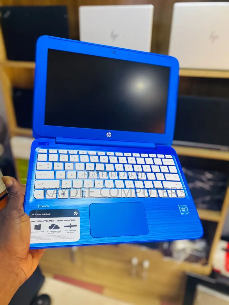 Laptop HP Stream Laptop 2GB Intel SSD 32GB