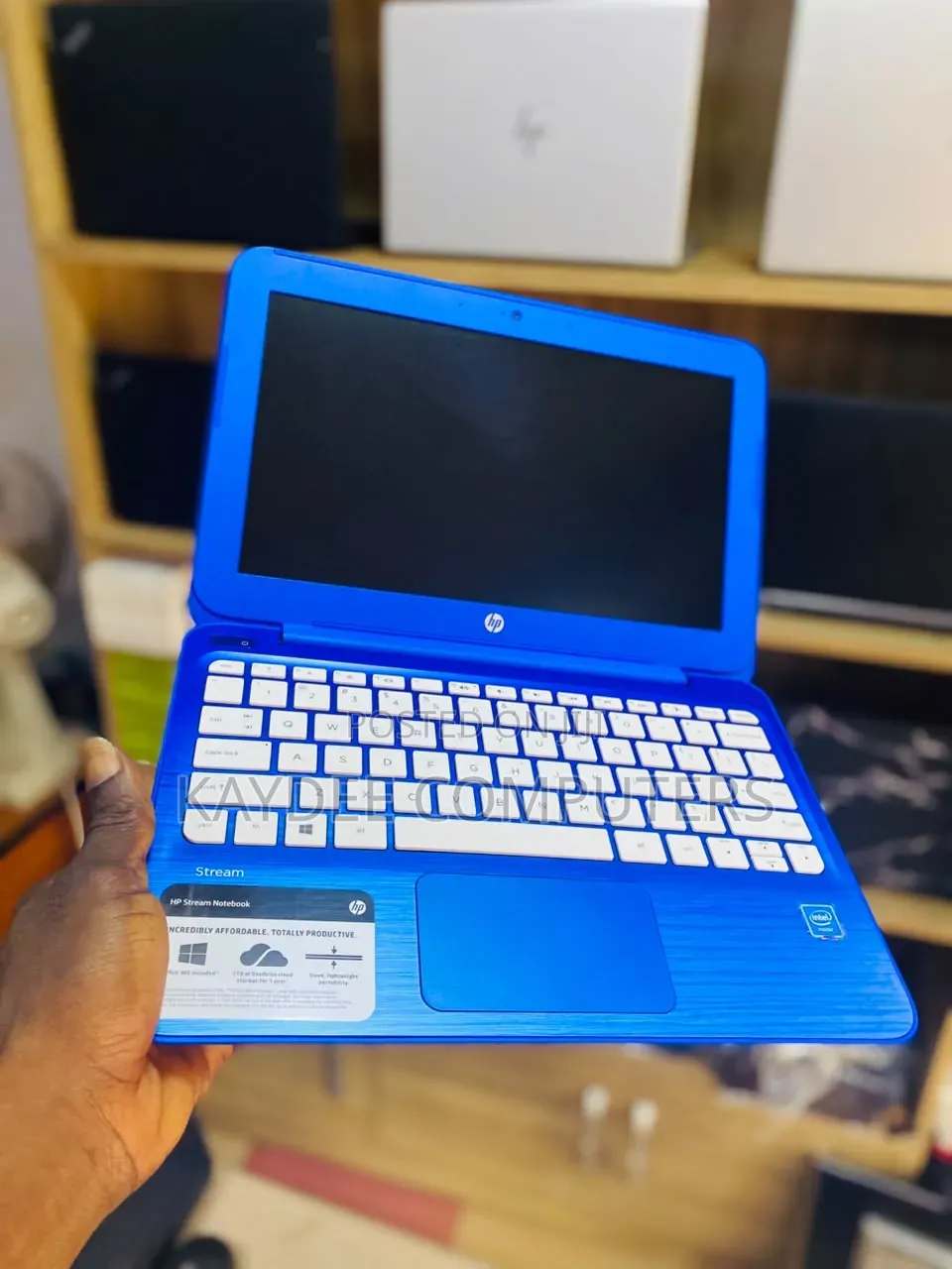 Laptop HP Stream Laptop 2GB Intel SSD 32GB