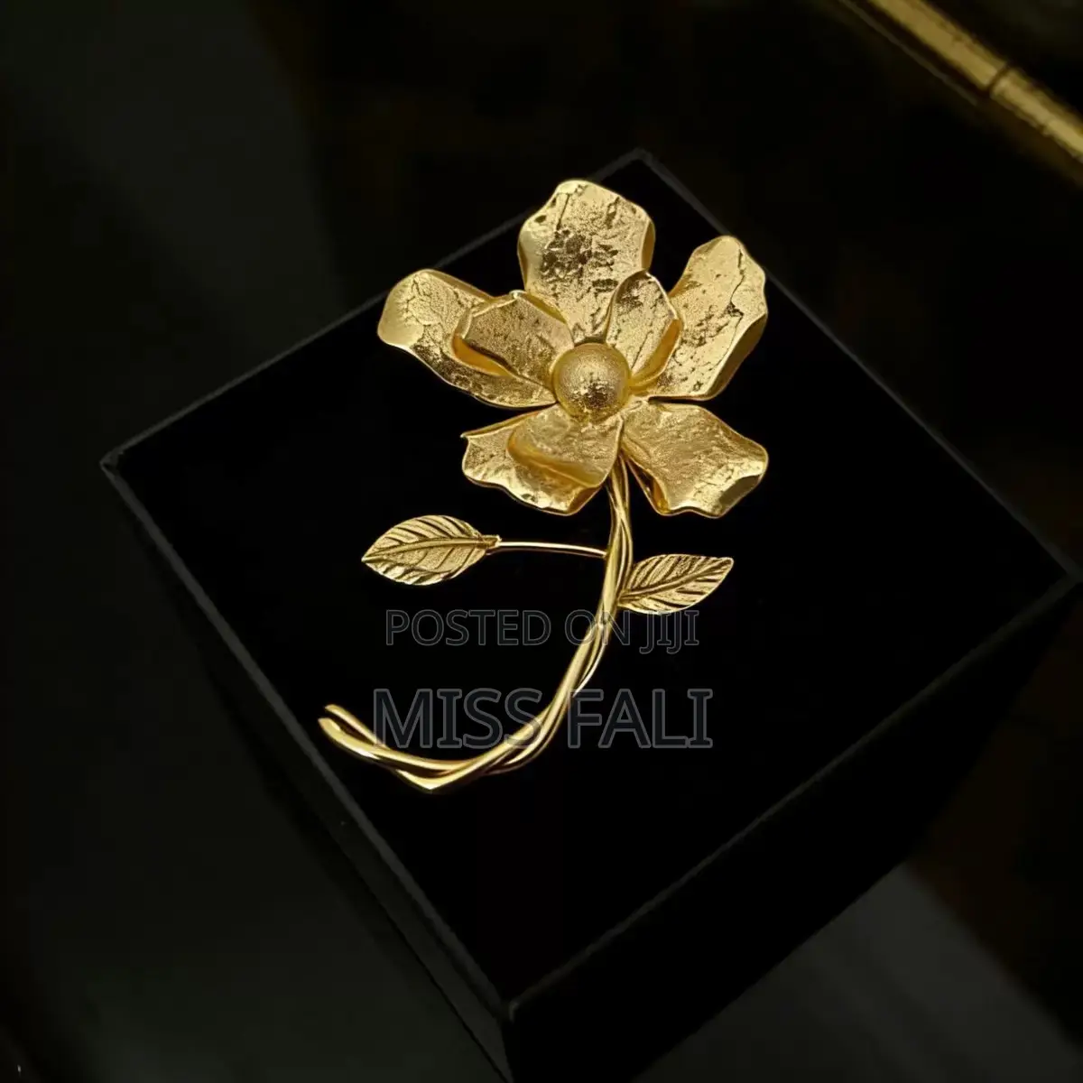 Gilded Bloom Brooch