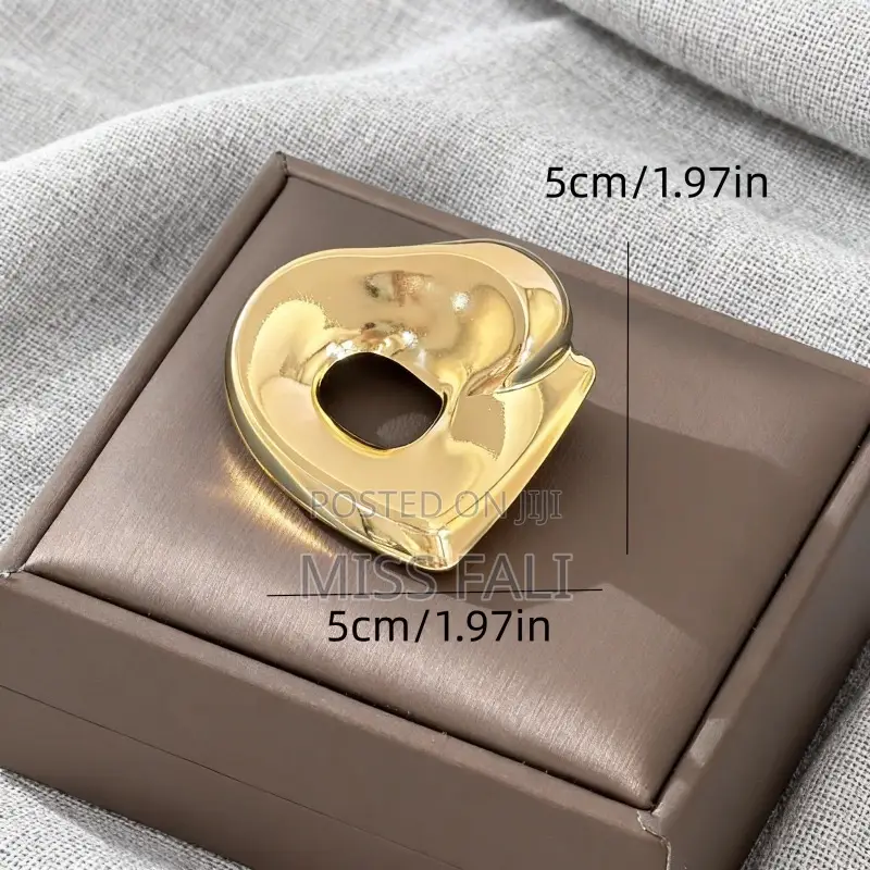 Étoile Sculpt Brooch