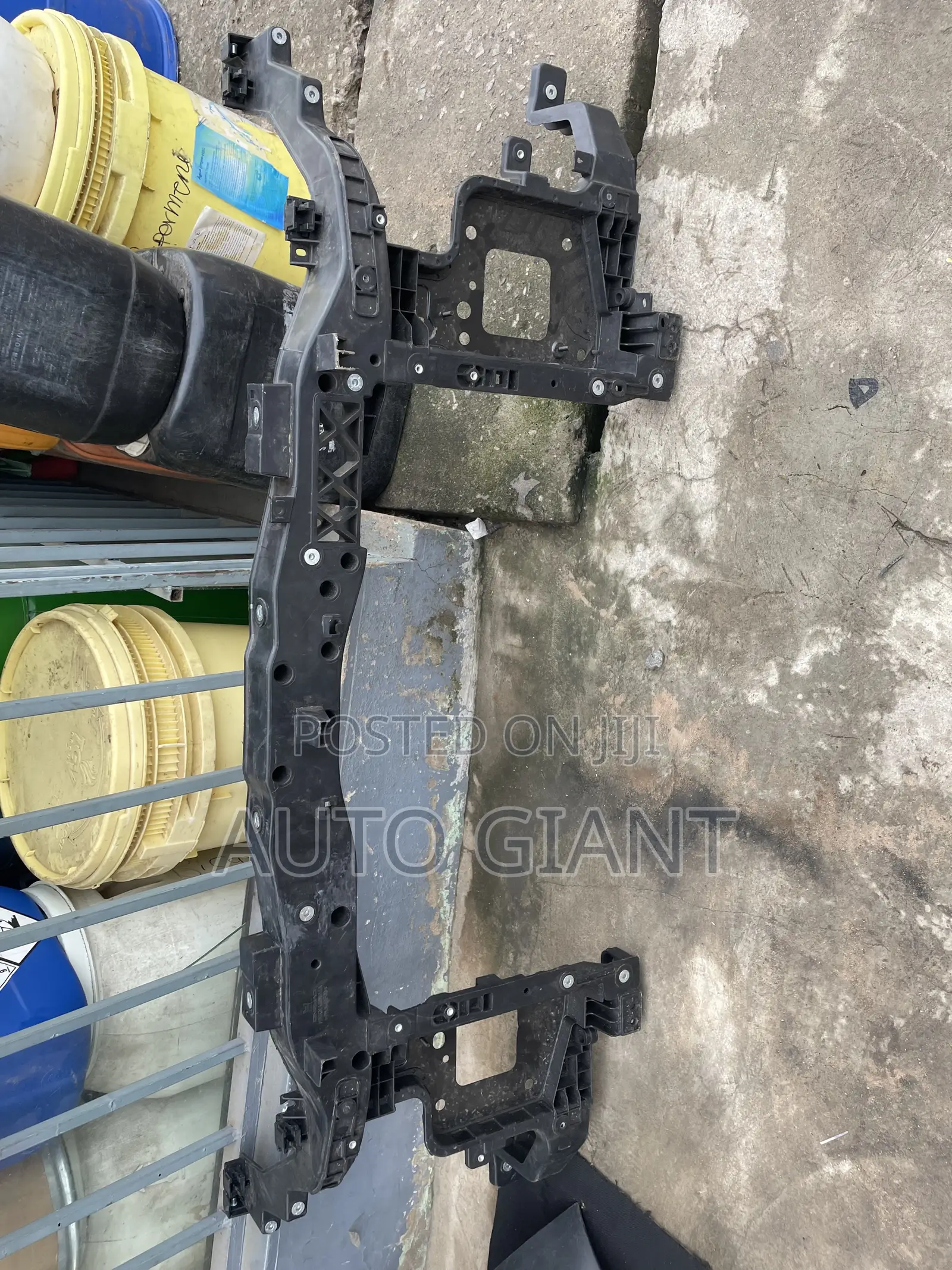 Hyundai Kona 2025 Radiator Support