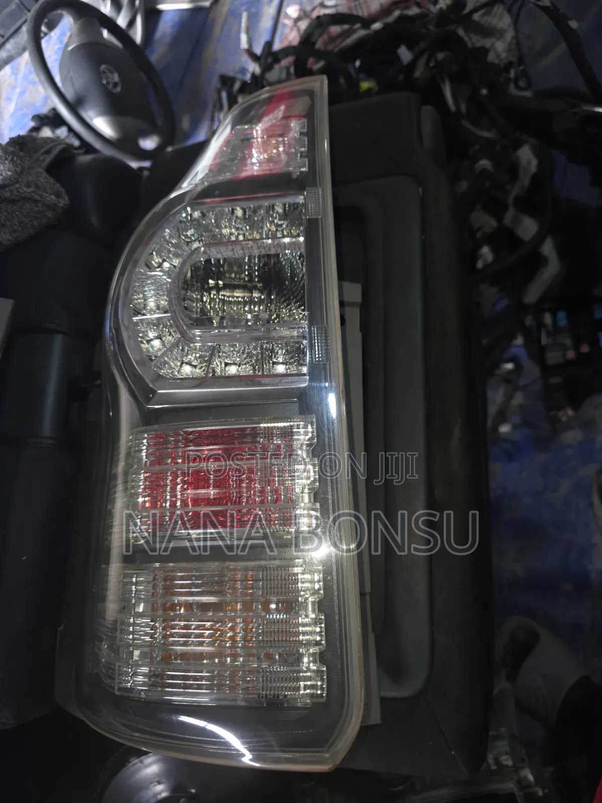 2013 Toyota Voxy Tail Light