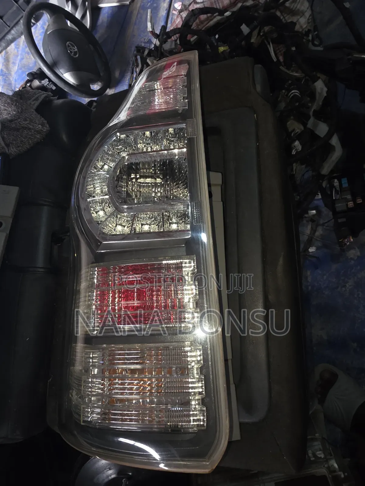 2013 Toyota Voxy Tail Light