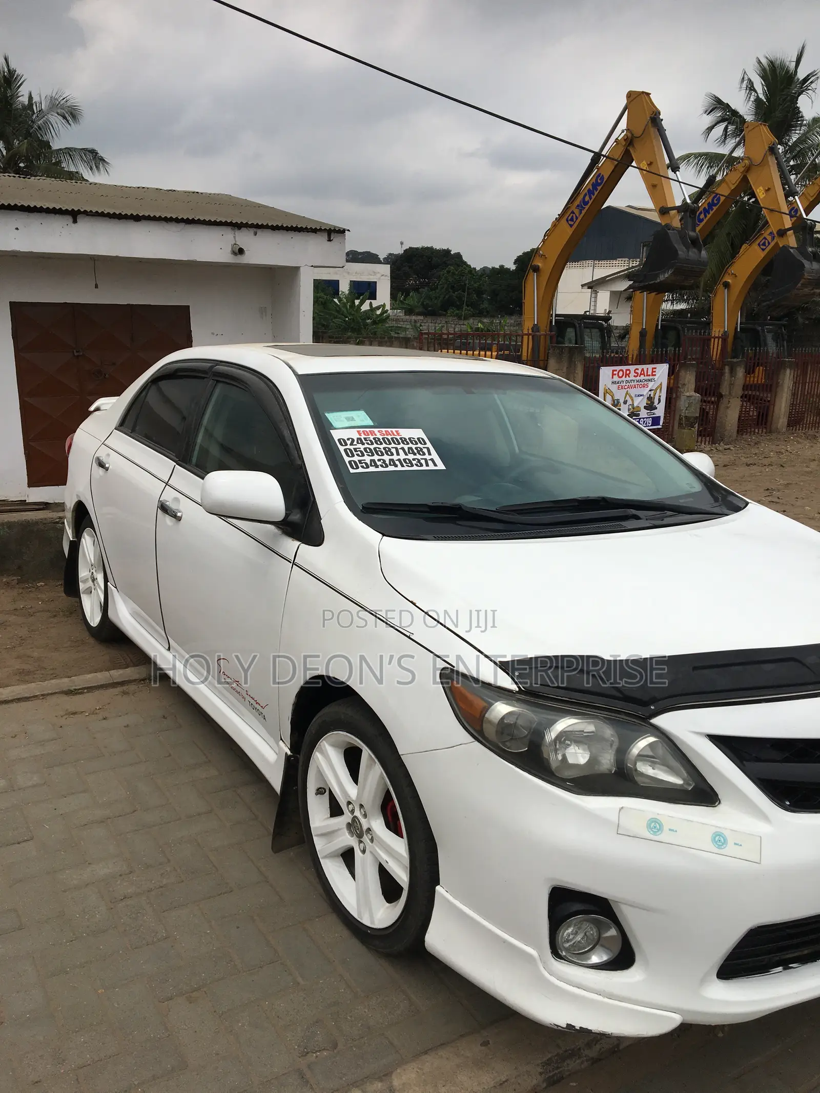 Toyota Corolla S 4dr Sedan (1.8L 4cyl 4A) 2013 White