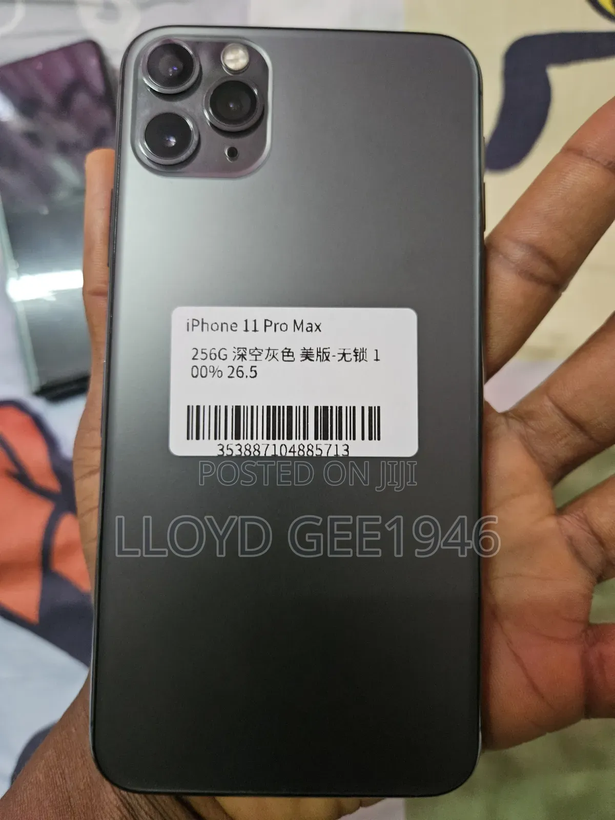 New Apple iPhone 11 Pro Max 256 GB Black