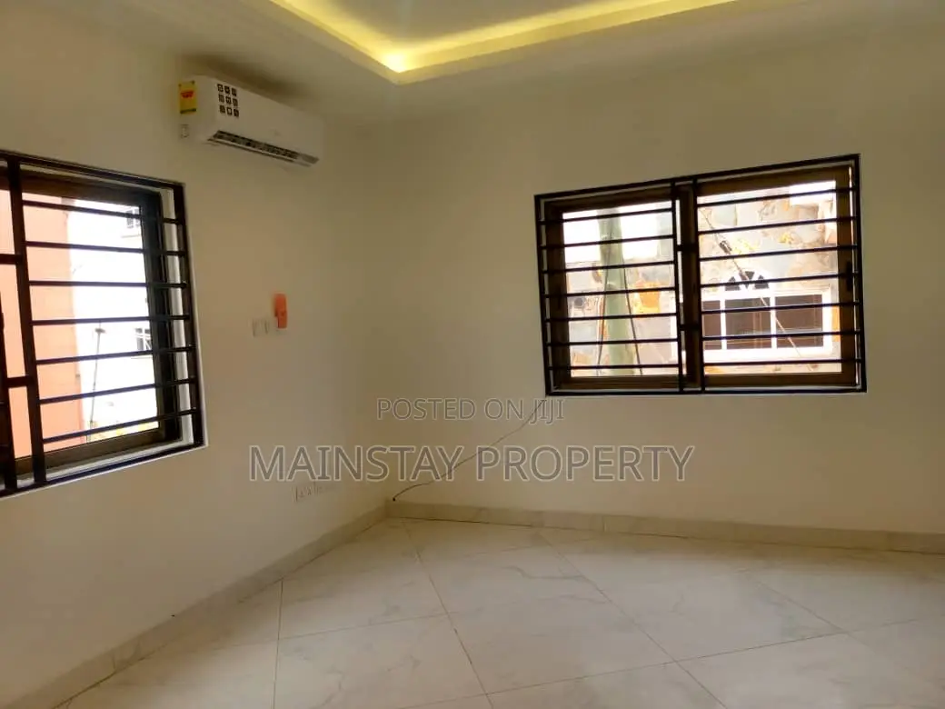 2bdrm Townhouse / Terrace in Mainstay Estates, Cantonments for rent