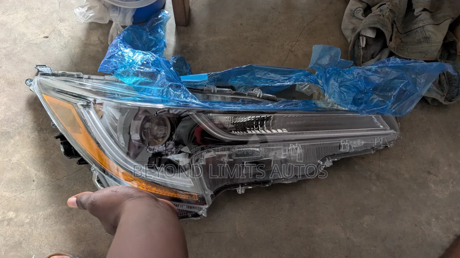 Toyota Corolla 2020,2021,2022 Headlight Le / Normal