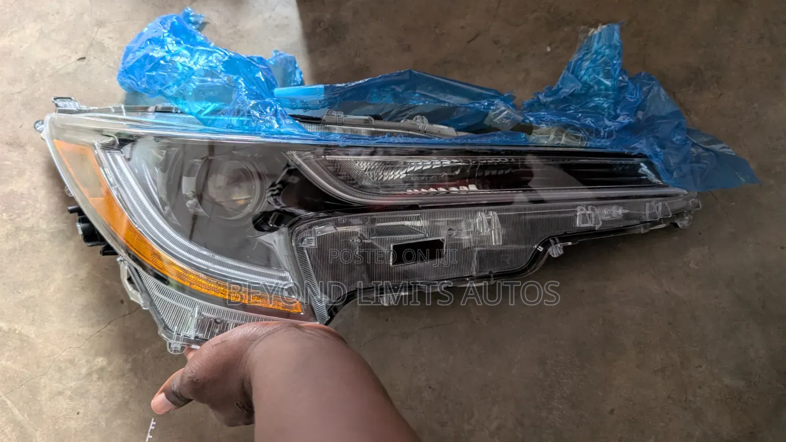 Toyota Corolla 2020,2021,2022 Headlight Le / Normal