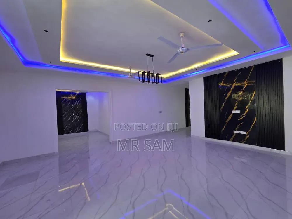 4bdrm House in Sam Properties, Opeikuma for sale