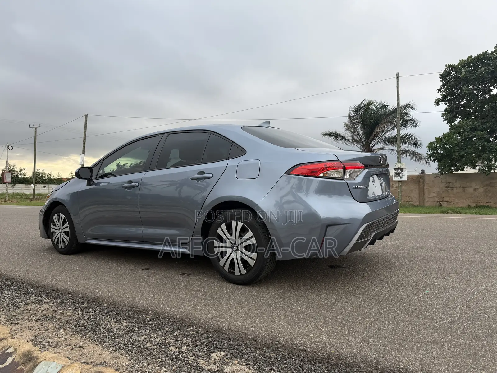 Toyota Corolla LE 2020 Gray
