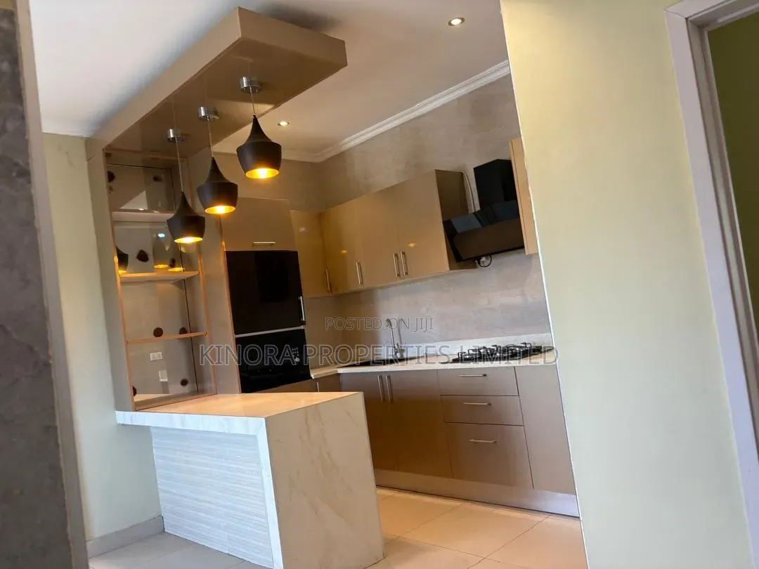 4bdrm Duplex in Tema West- Community, Accra Metropolitan for sale